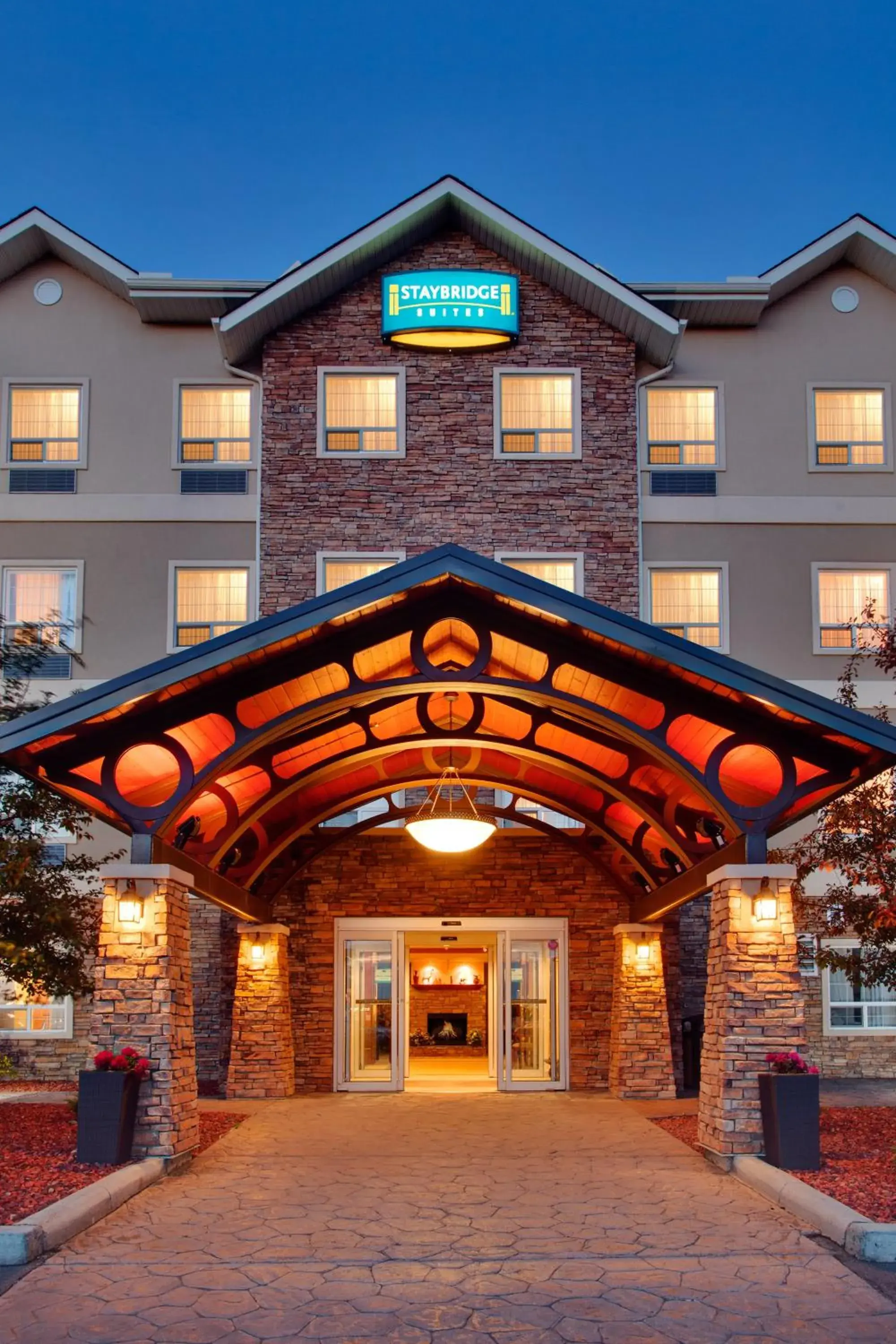 Property building in Staybridge Suites - Calgary Airport by IHG Property building in Staybridge Suites - Calgary Airport by IHG