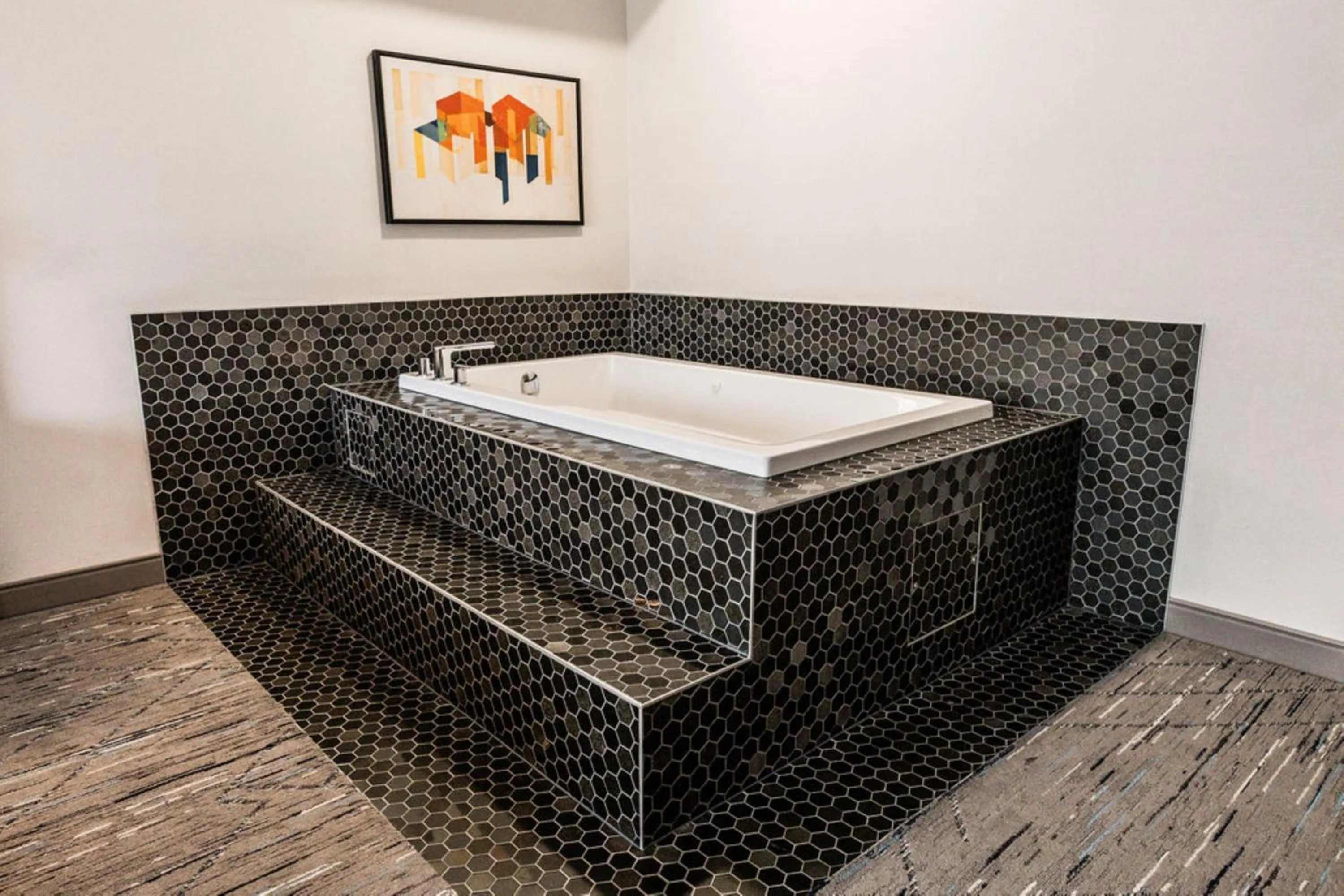 Holiday Inn Express Calgary South by IHG