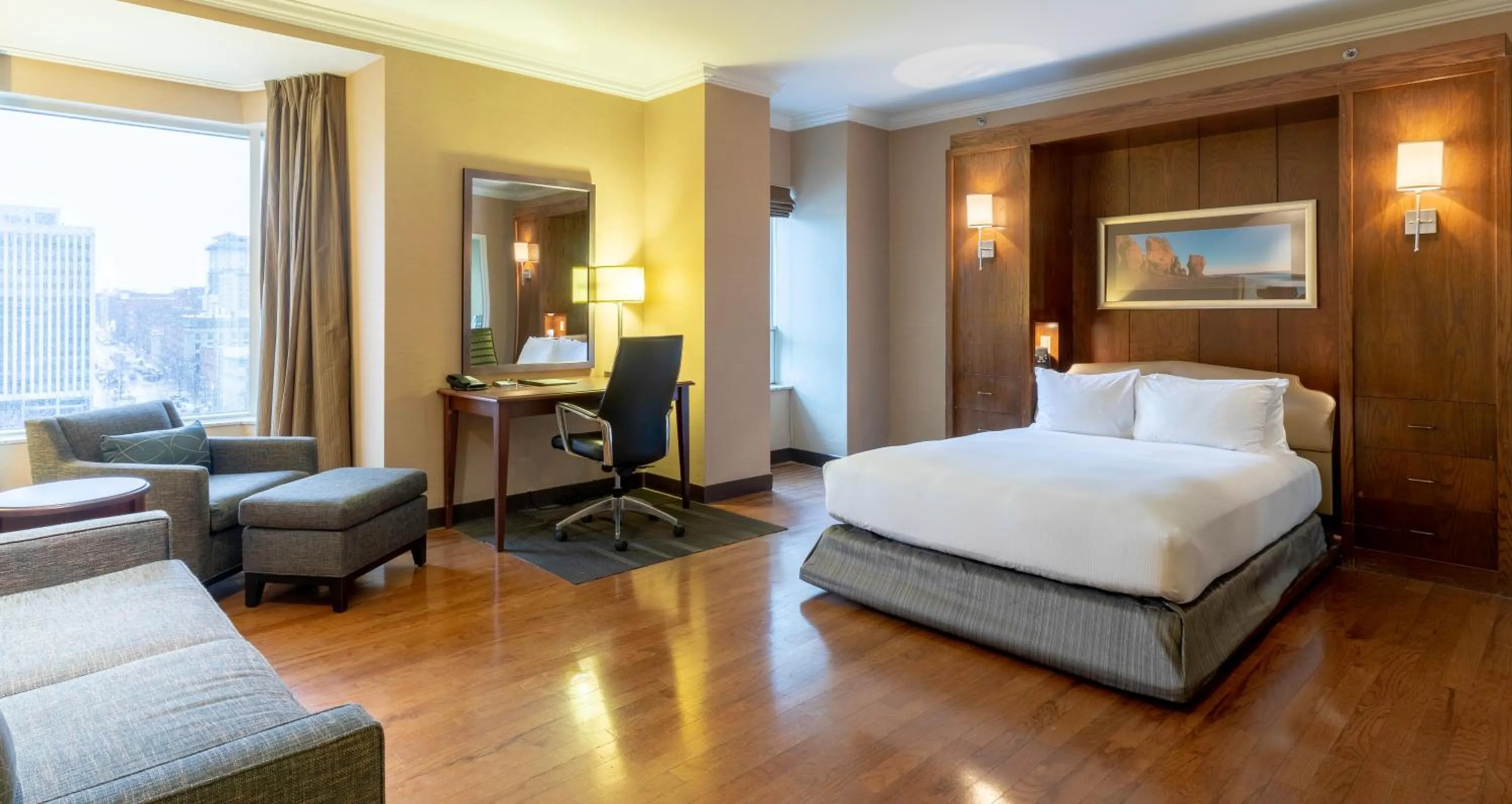 Bedroom, Bed in Hilton Saint John