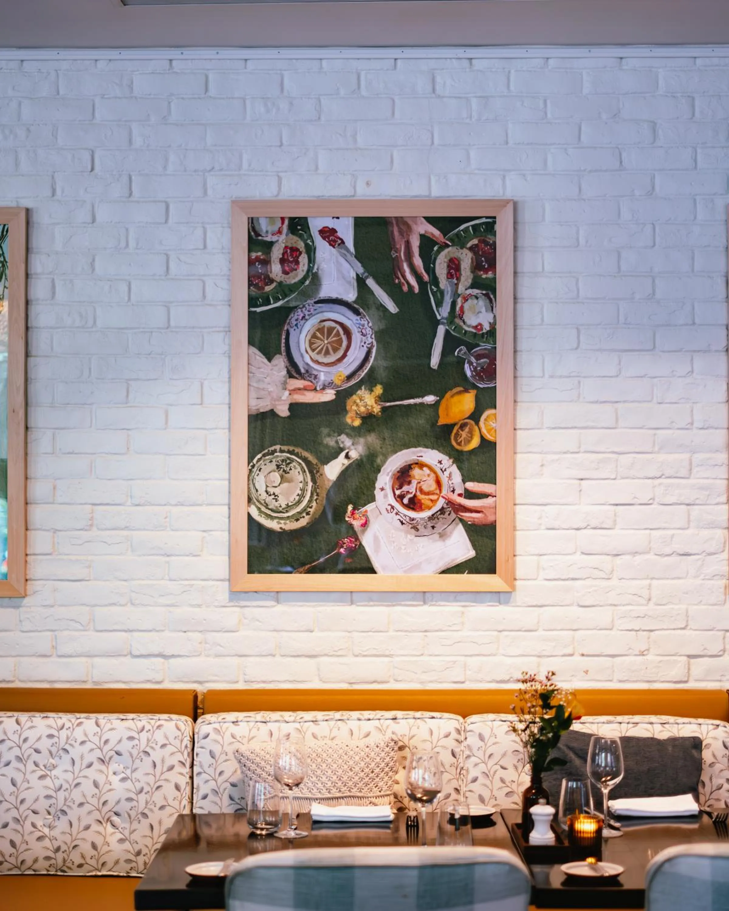 Restaurant/places to eat in InterContinental Montreal by IHG