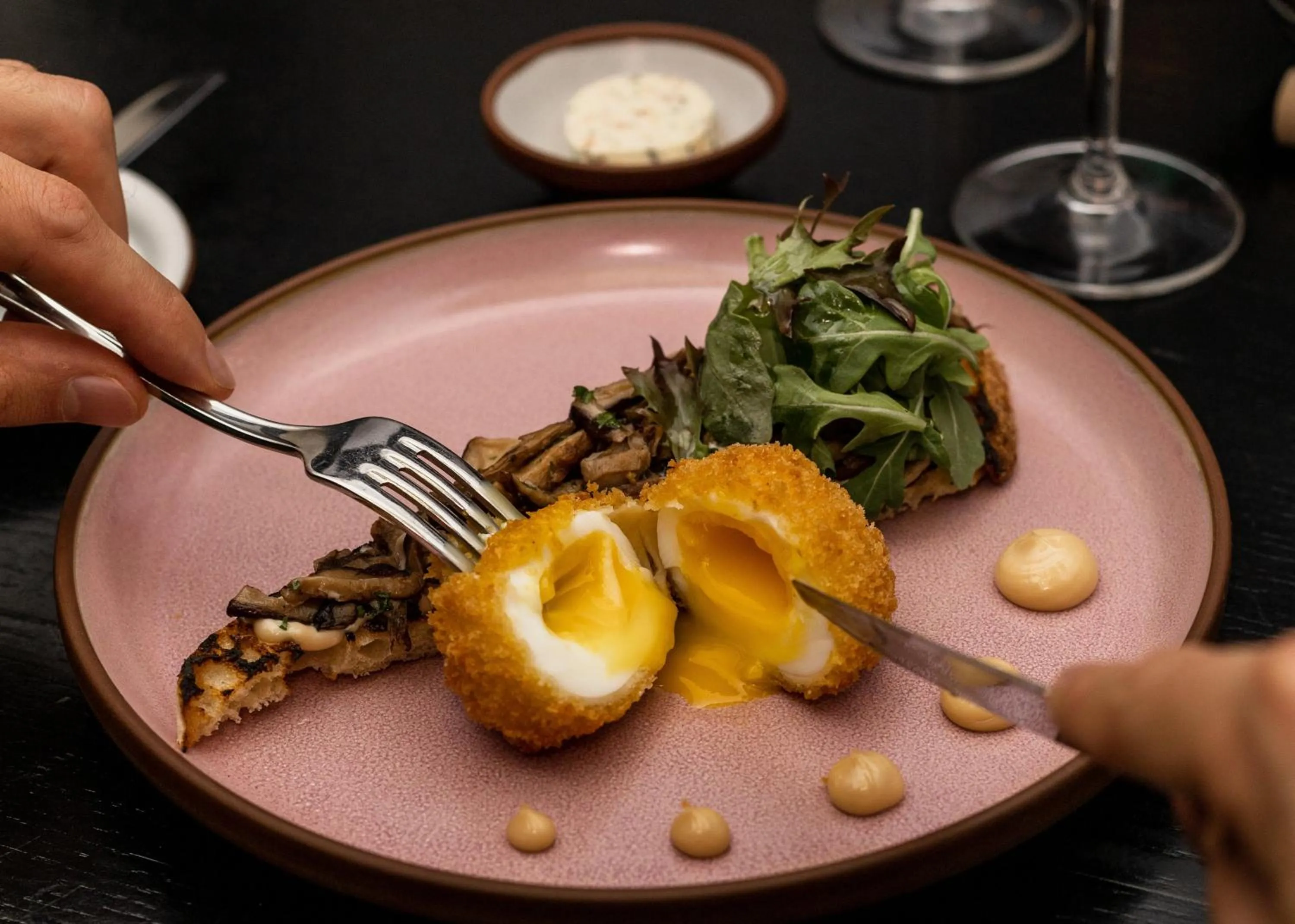 Restaurant/places to eat in InterContinental Montreal by IHG