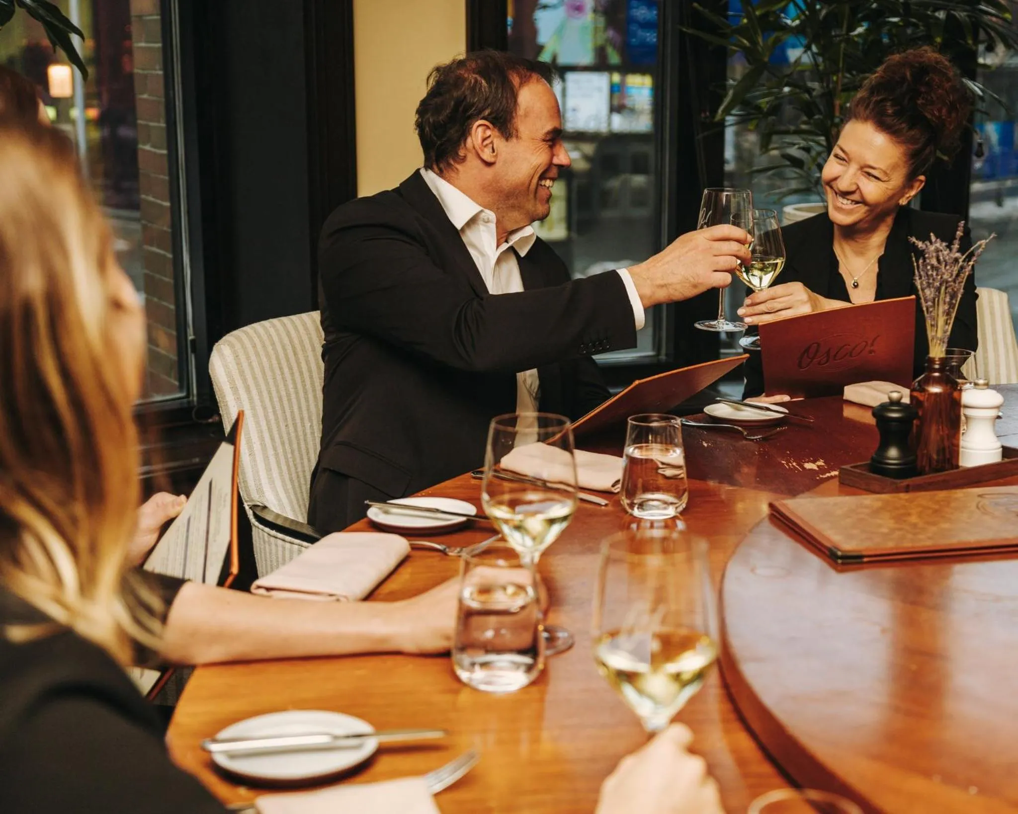 Restaurant/places to eat in InterContinental Montreal by IHG