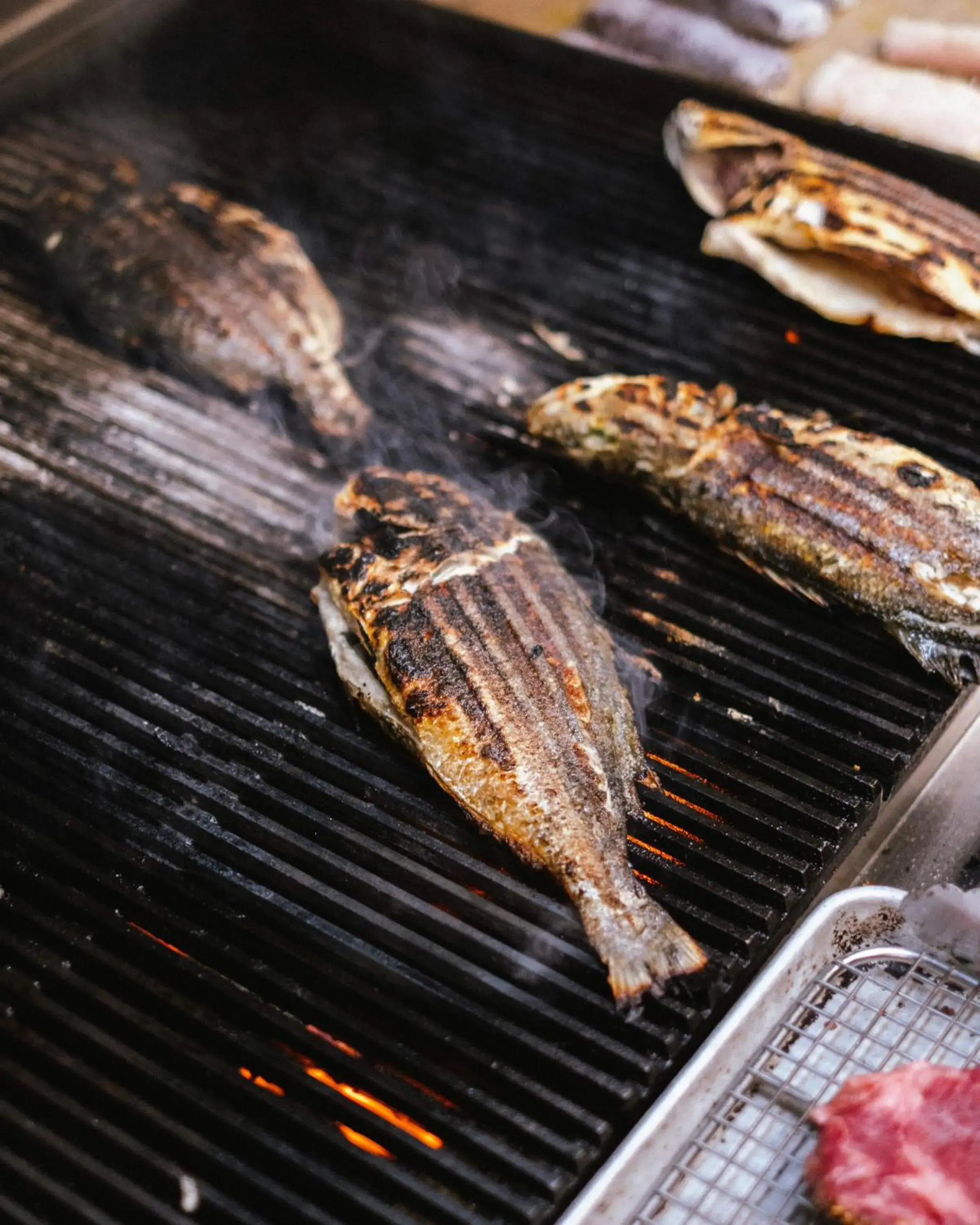 Food and drinks in InterContinental Montreal by IHG Food and drinks in InterContinental Montreal by IHG