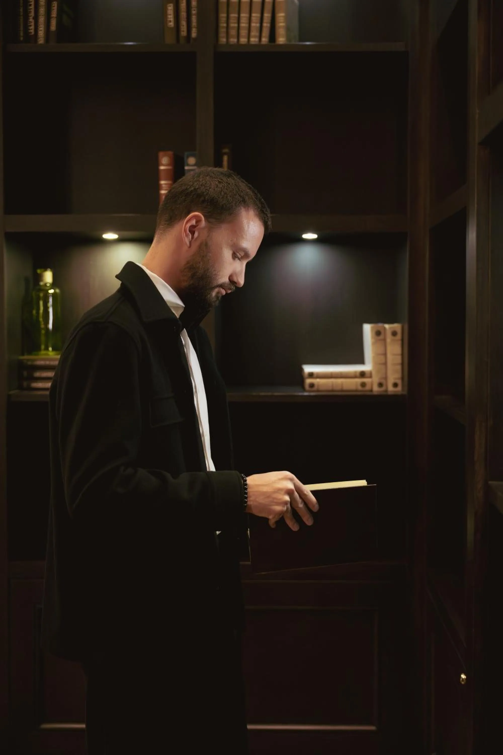 People in InterContinental Montreal by IHG