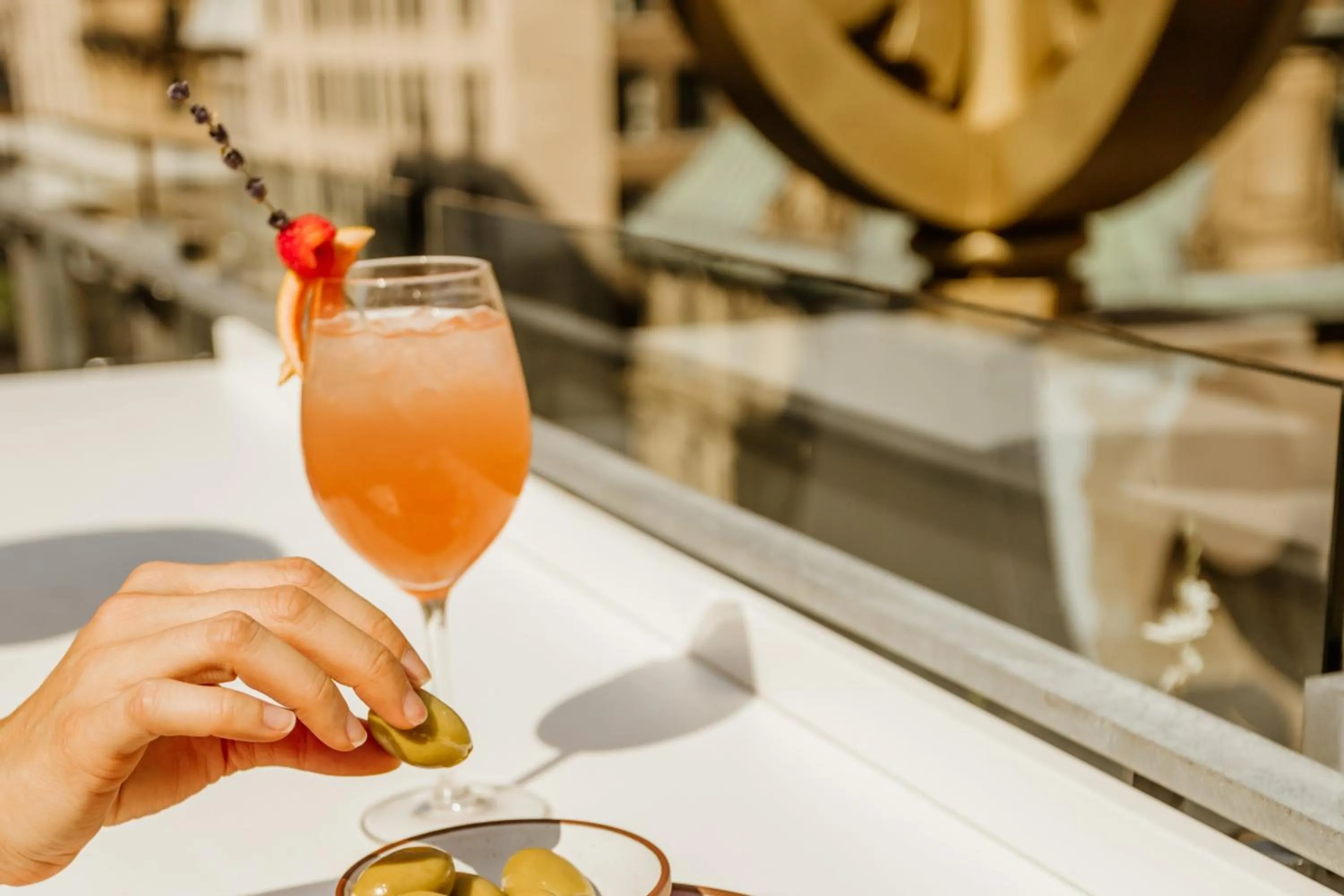 Photo of the whole room in InterContinental Montreal by IHG