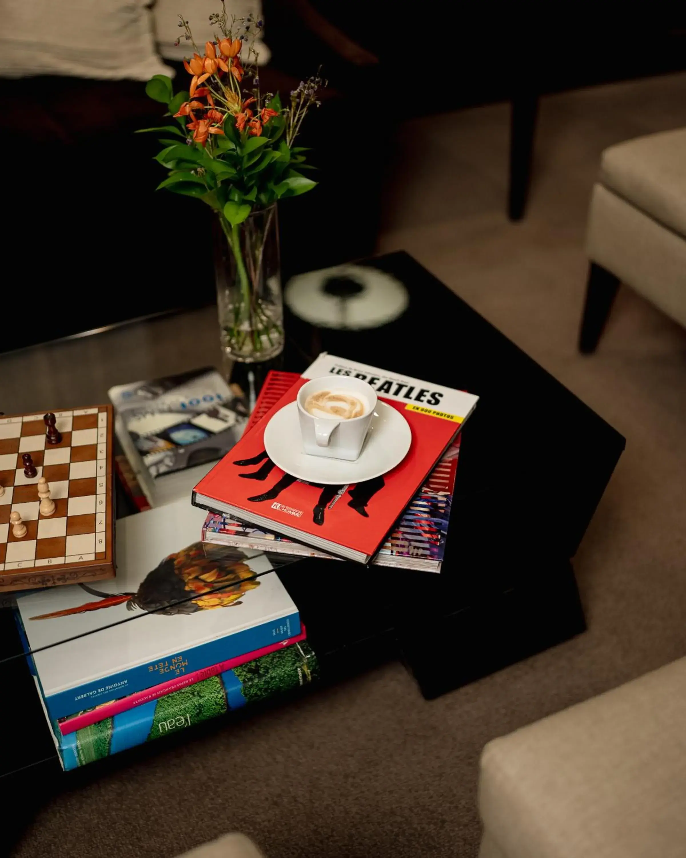 Living room in InterContinental Montreal by IHG Living room in InterContinental Montreal by IHG