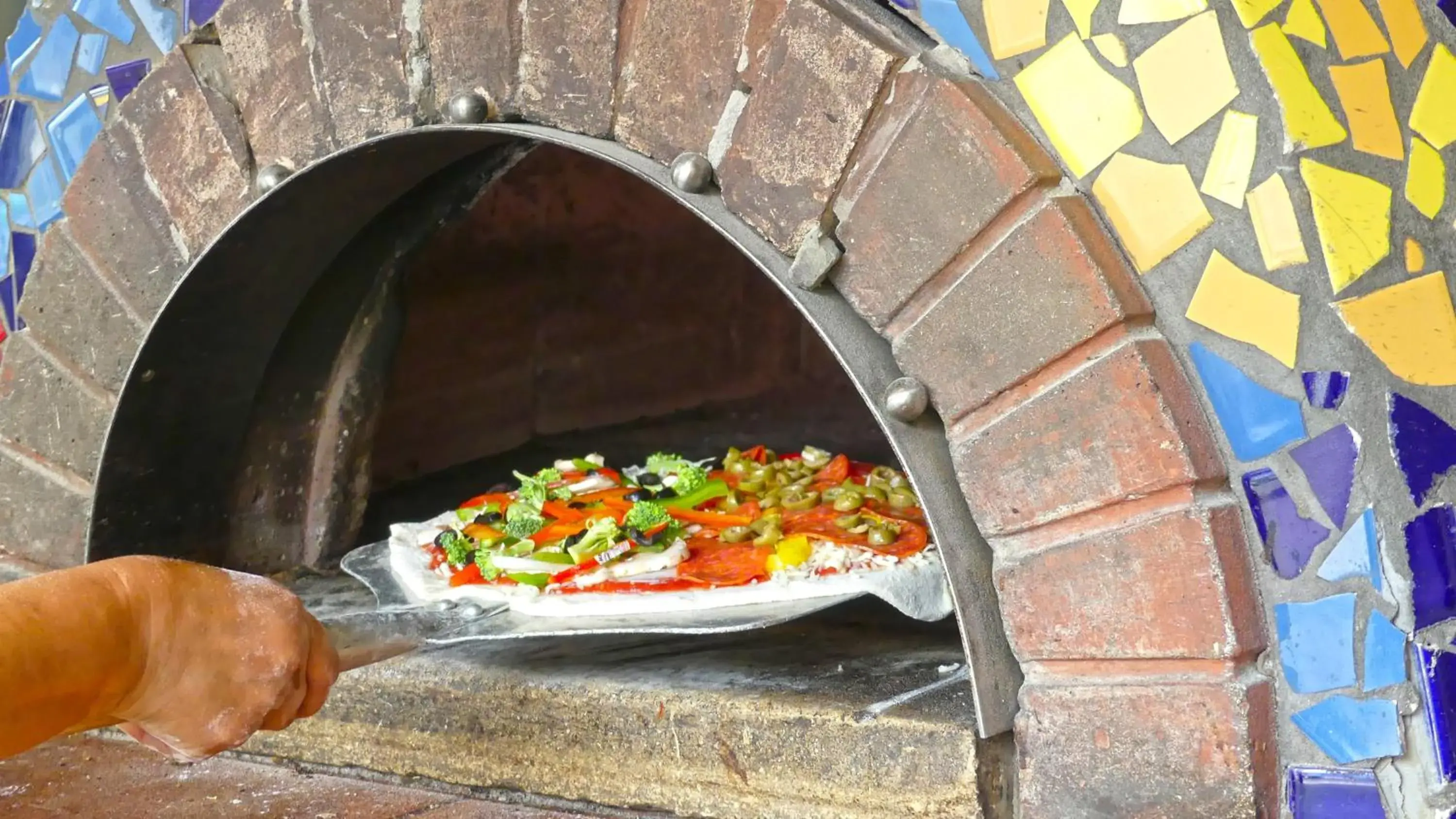 Restaurant/places to eat in Holiday Inn Niagara Falls-By the Falls by IHG Restaurant/places to eat in Holiday Inn Niagara Falls-By the Falls by IHG