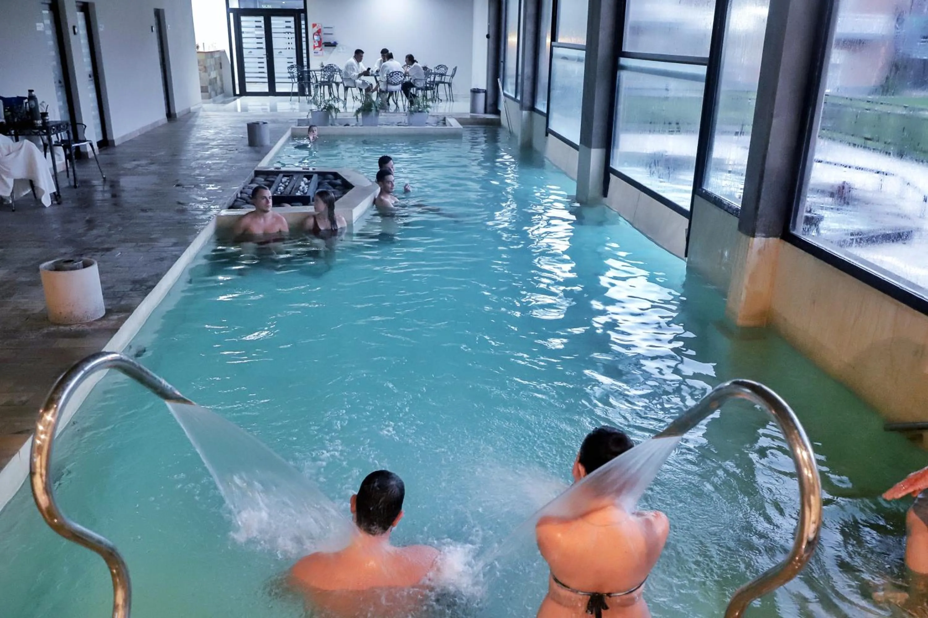 Los Robles Apart Hotel