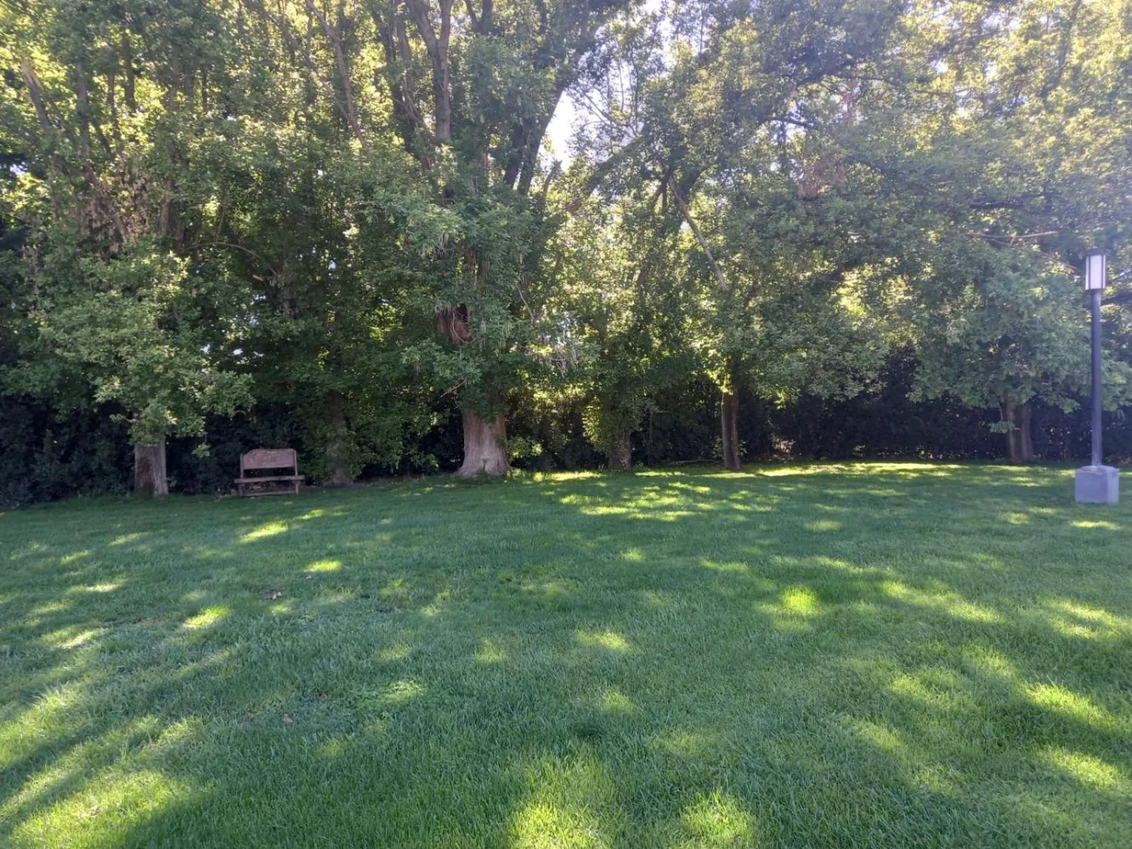 Los Robles Apart Hotel