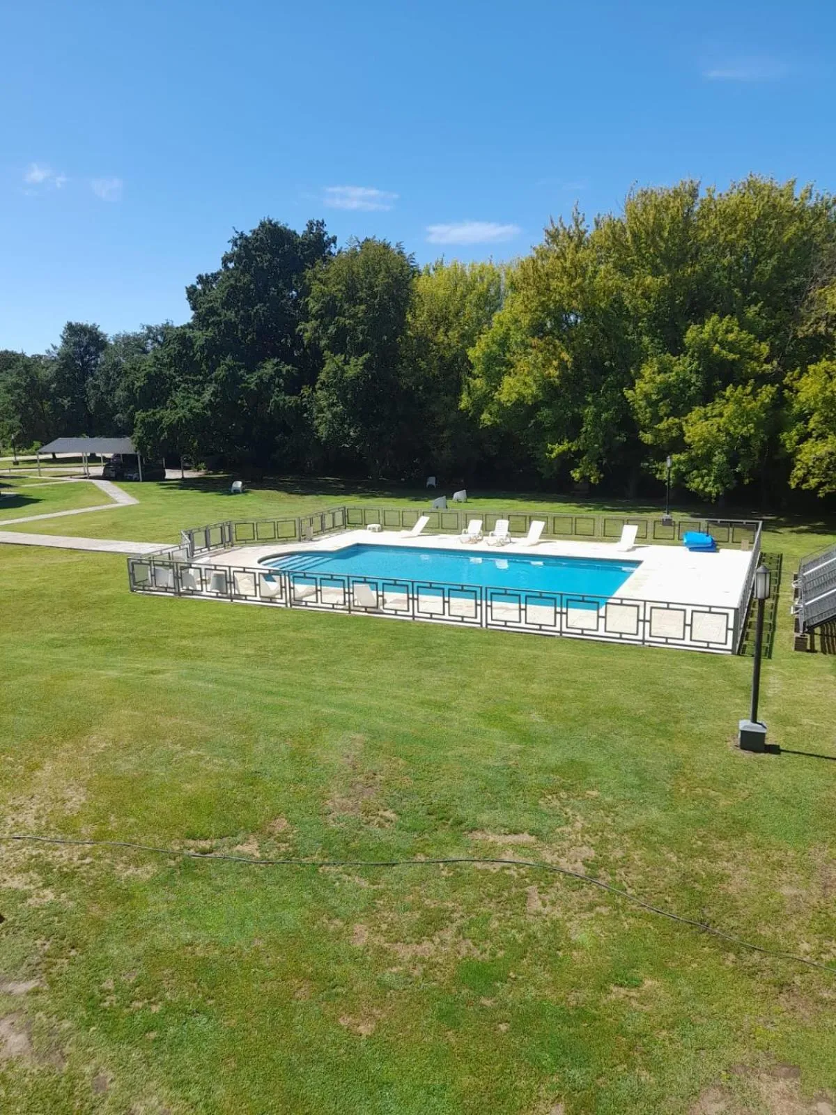 Swimming pool in Los Robles Apart Hotel
