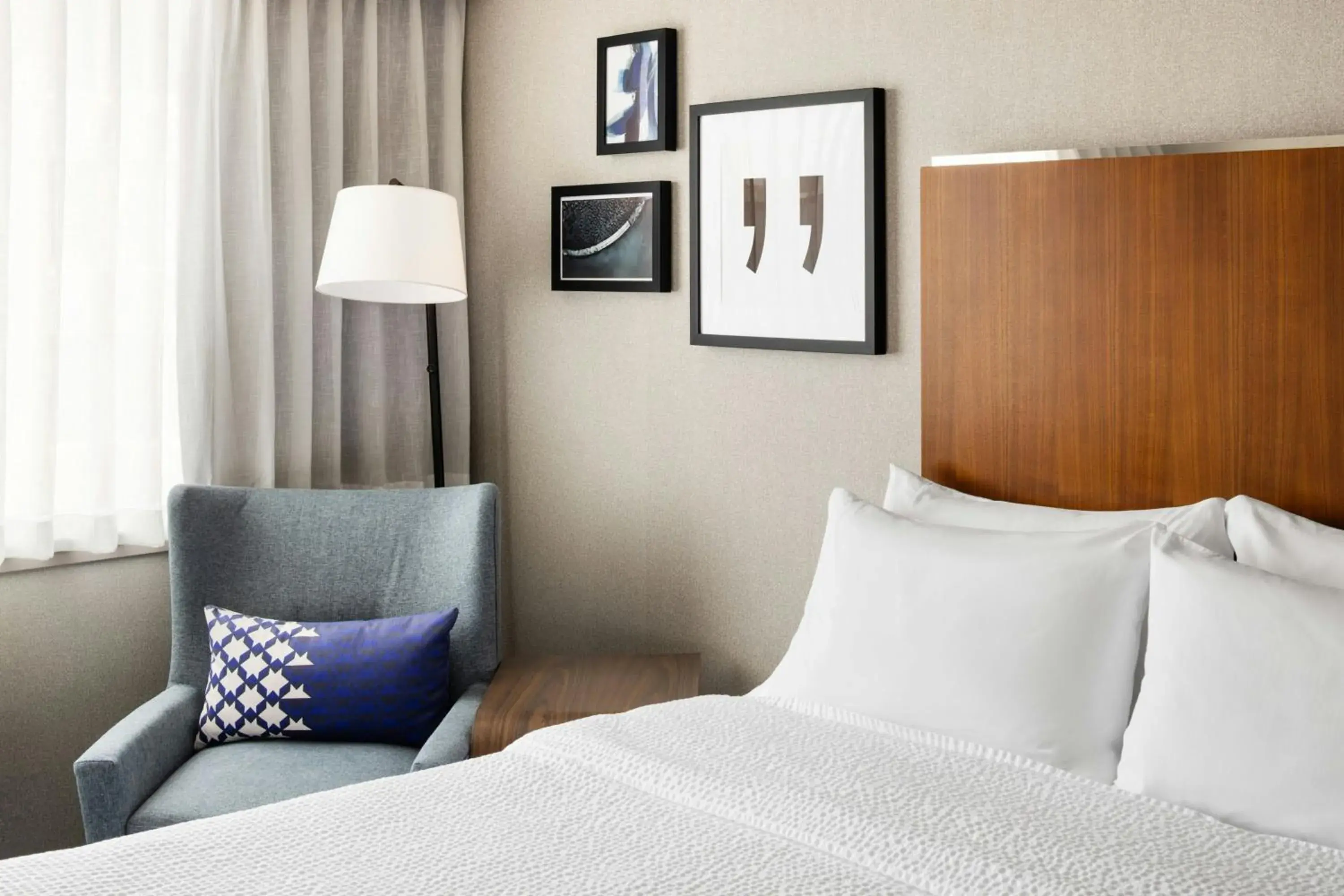 Photo of the whole room, Bed in Four Points by Sheraton Halifax Photo of the whole room, Bed in Four Points by Sheraton Halifax