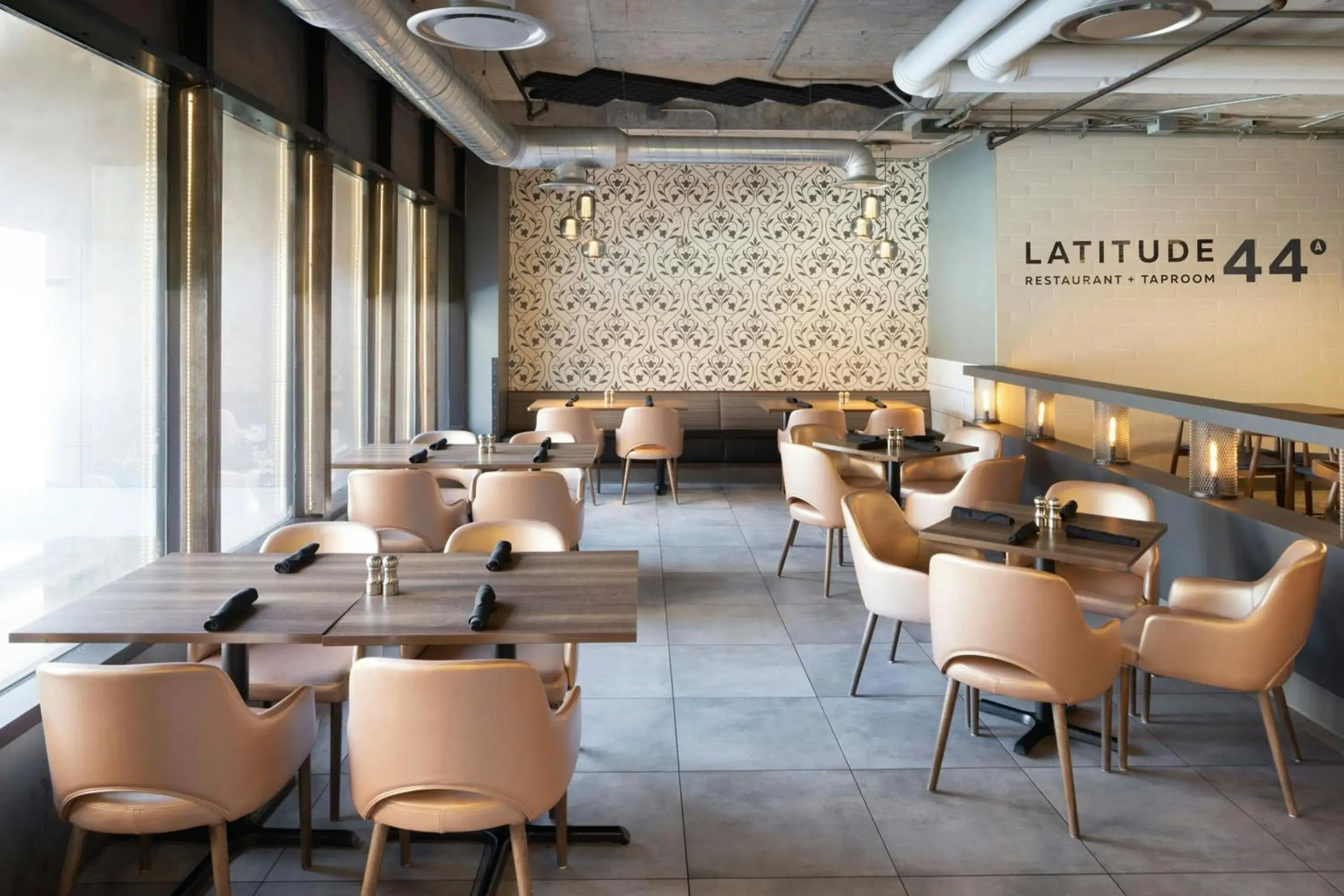 Restaurant/places to eat in Four Points by Sheraton Halifax Restaurant/places to eat in Four Points by Sheraton Halifax