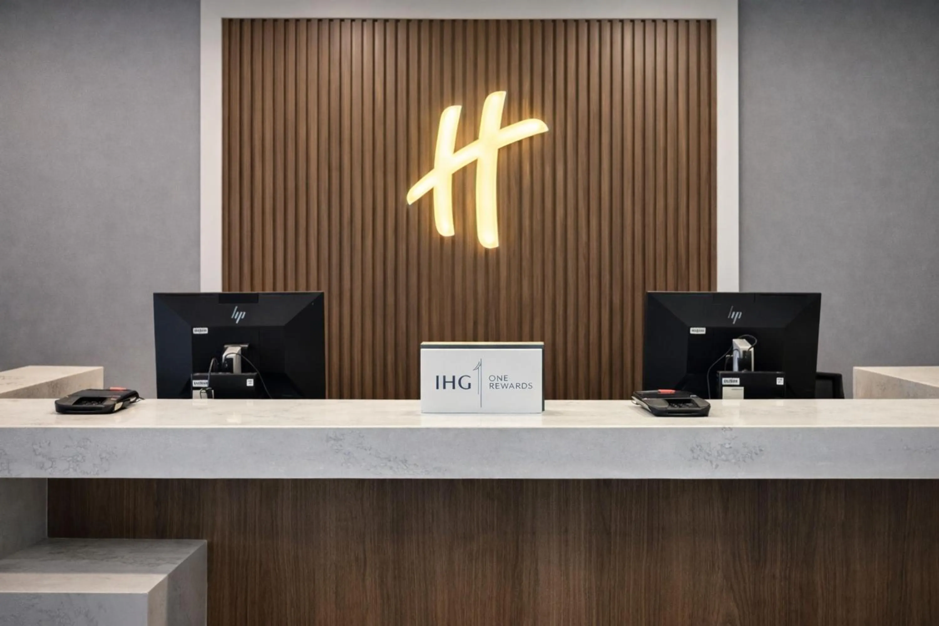 Property building in Holiday Inn & Suites Mississauga West - Meadowvale by IHG