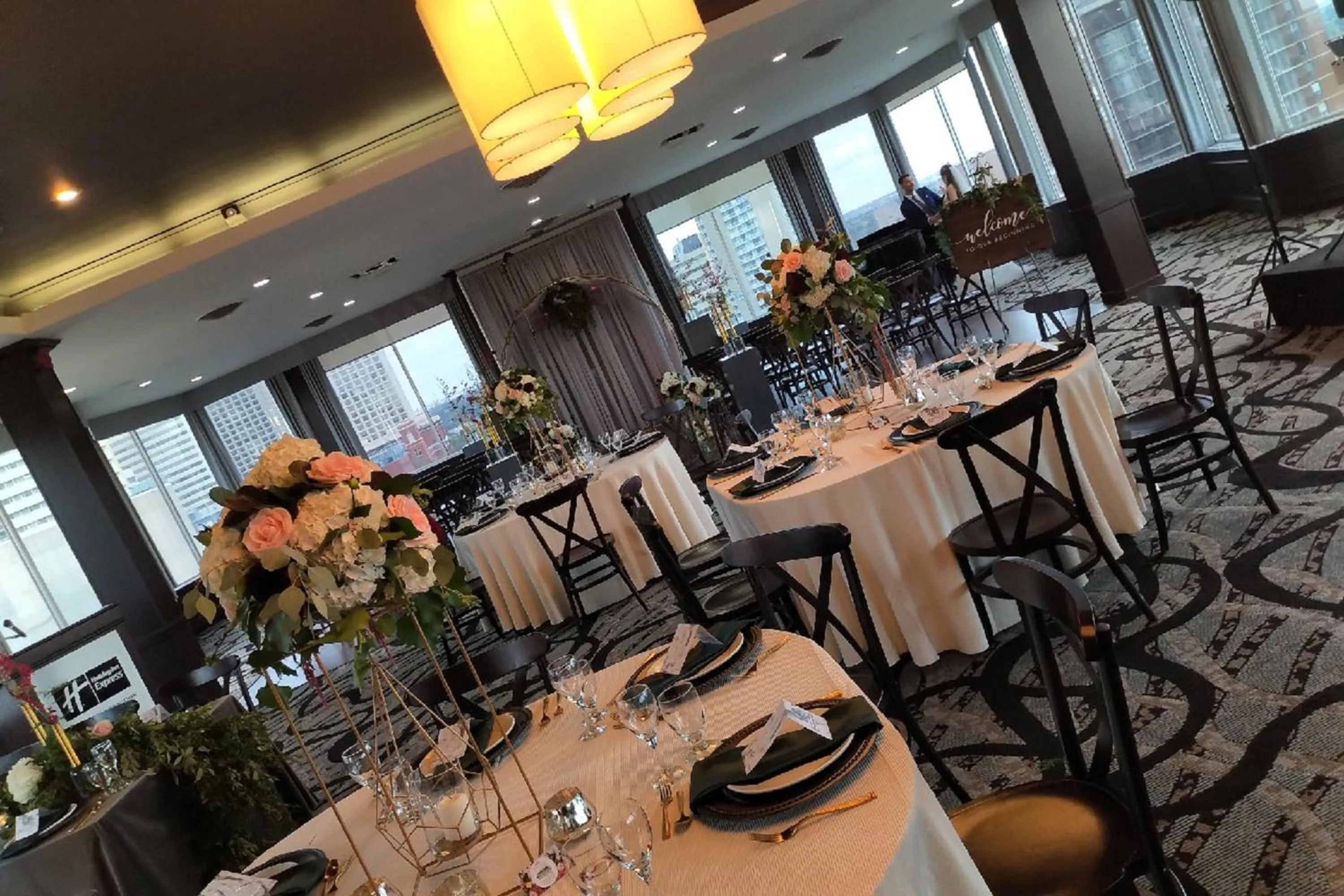 Banquet/Function facilities in Holiday Inn Express Edmonton Downtown by IHG