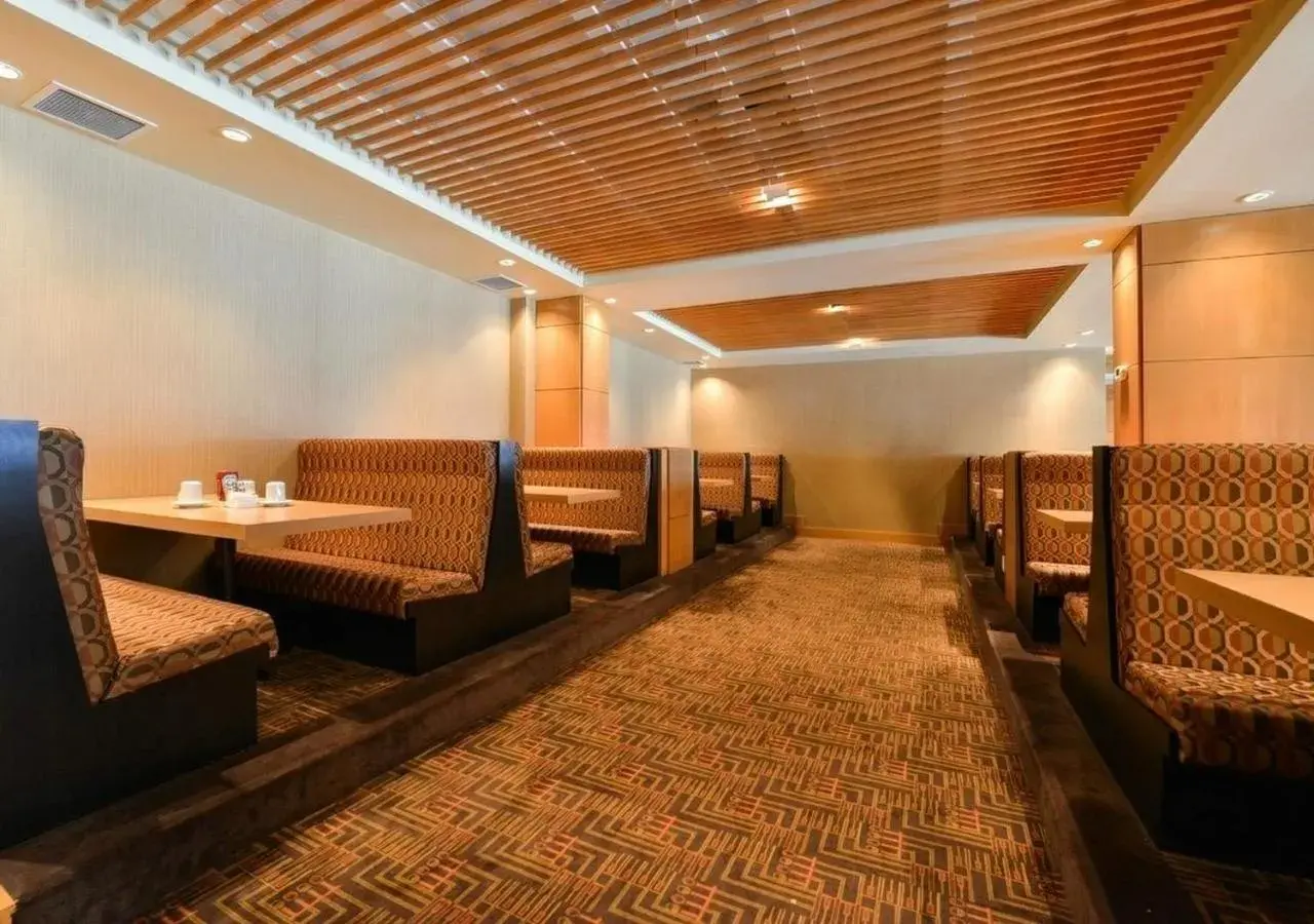 Breakfast in Edmonton Hotel & Convention Center Edmonton Breakfast in Edmonton Hotel & Convention Center Edmonton