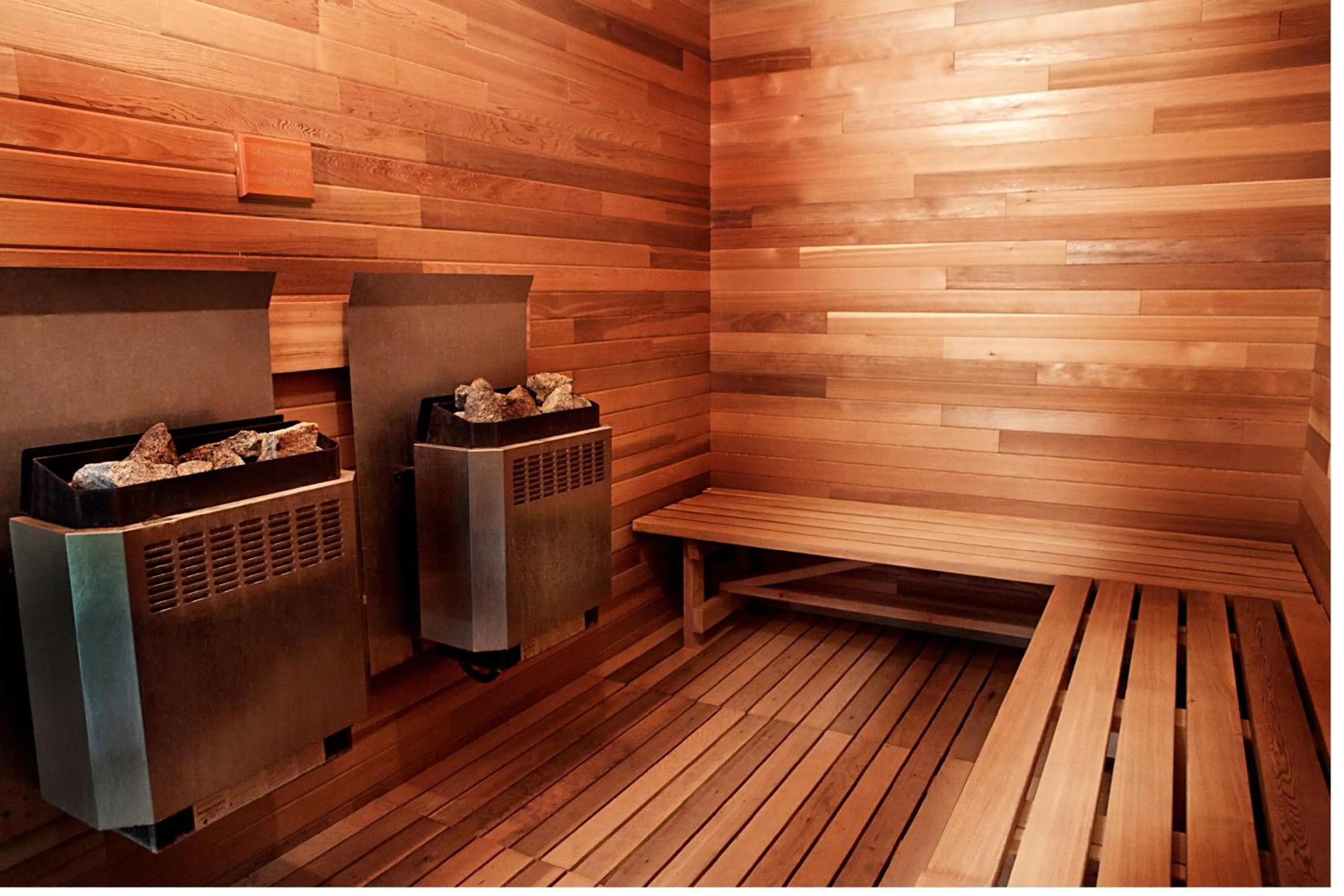 Area and facilities in Holiday Inn Express & Suites Langley by IHG