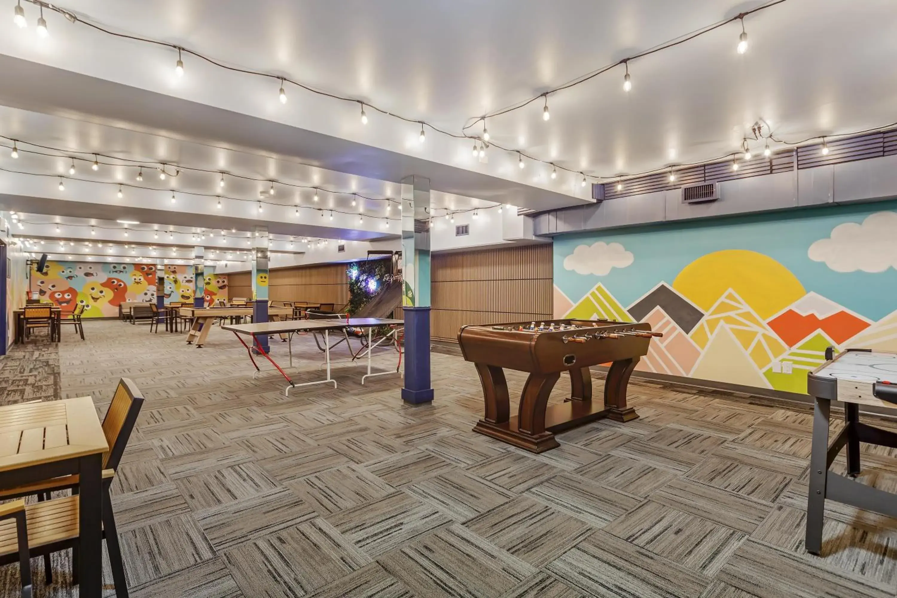 Property building in Best Western Plus West Edmonton Property building in Best Western Plus West Edmonton