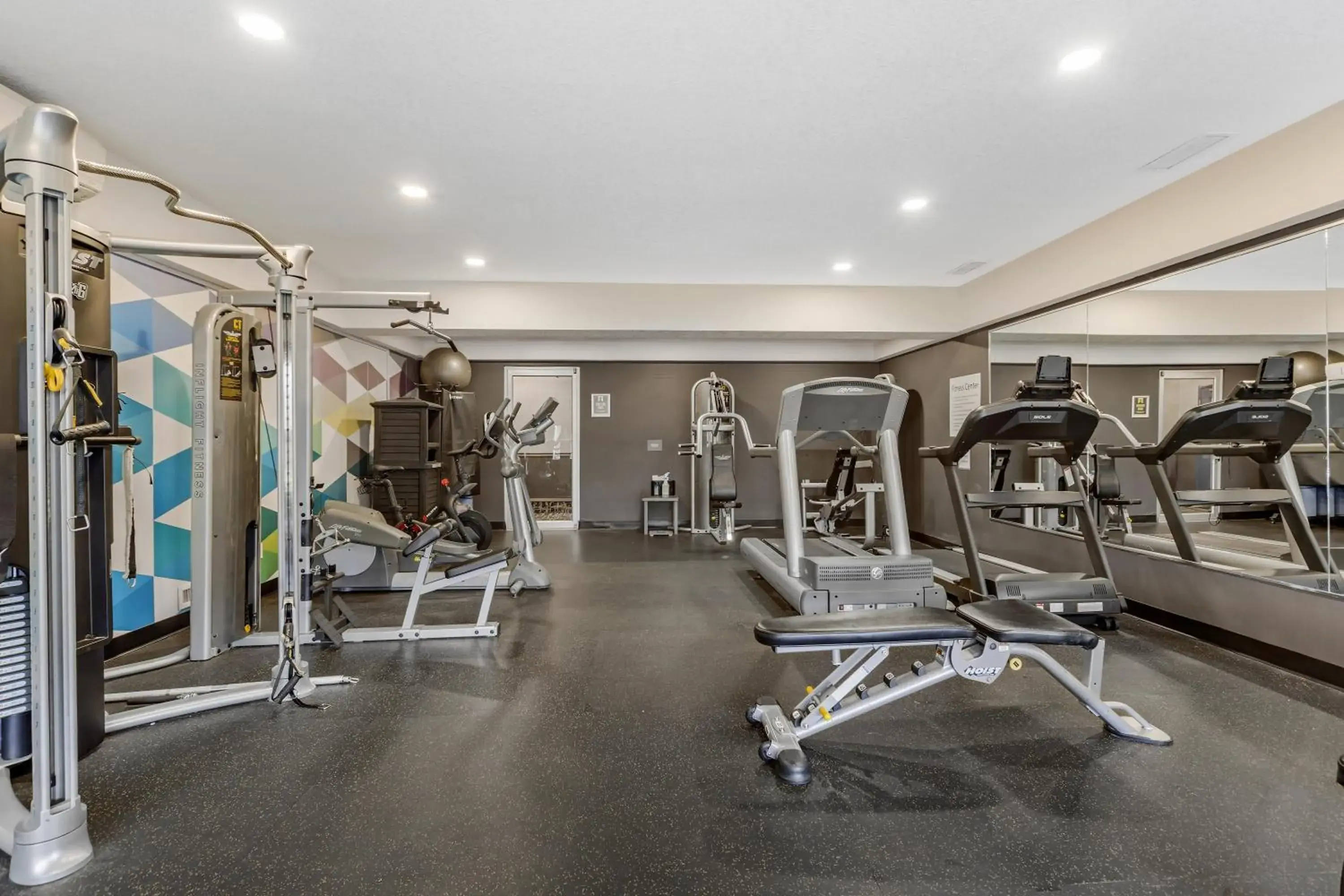 Fitness centre/facilities in Best Western Plus West Edmonton Fitness centre/facilities in Best Western Plus West Edmonton