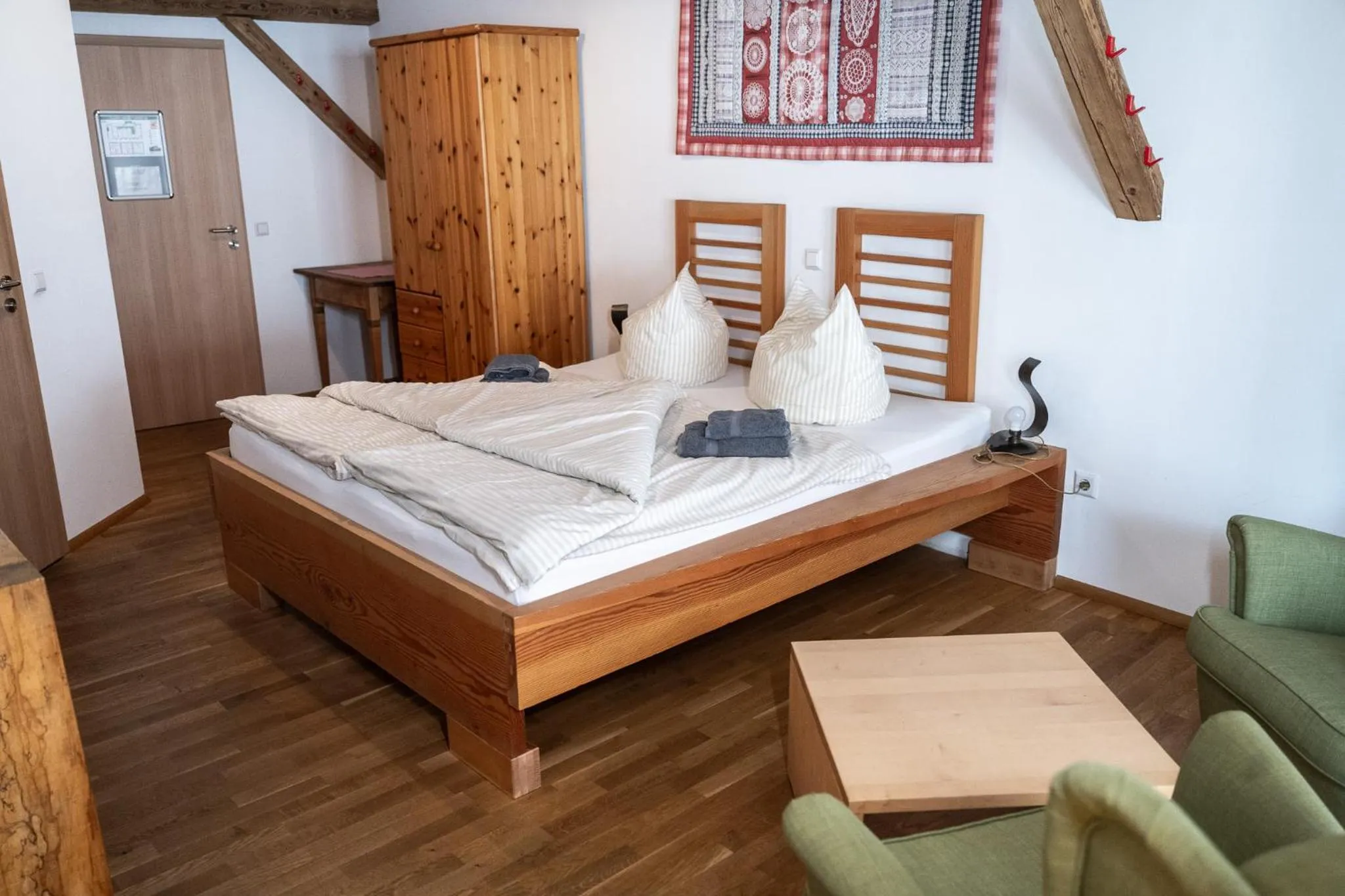 Bed in Alte Kass Hotel & Kaffeehaus