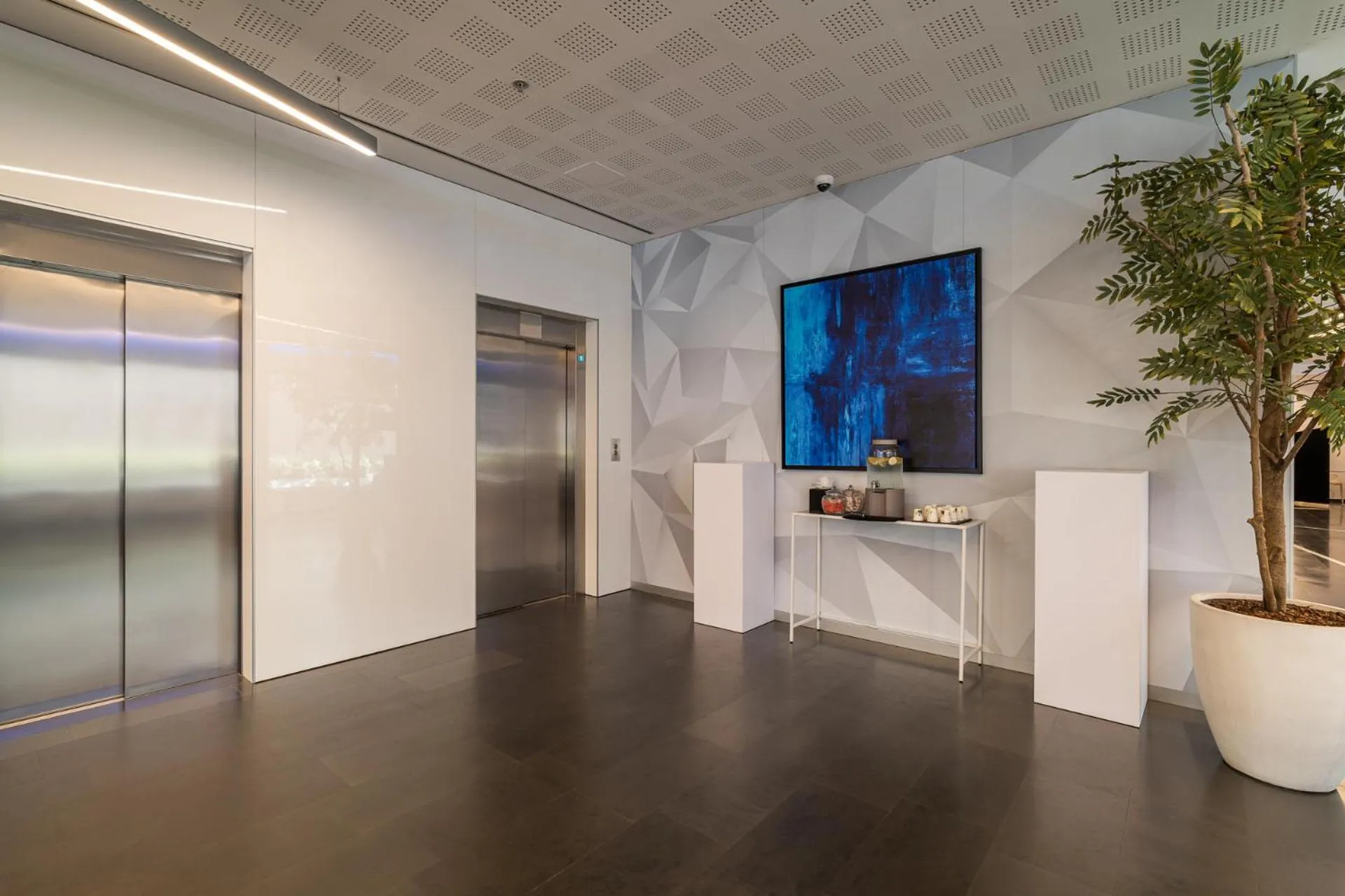 elevator in Naitly Barcelona Poblenou