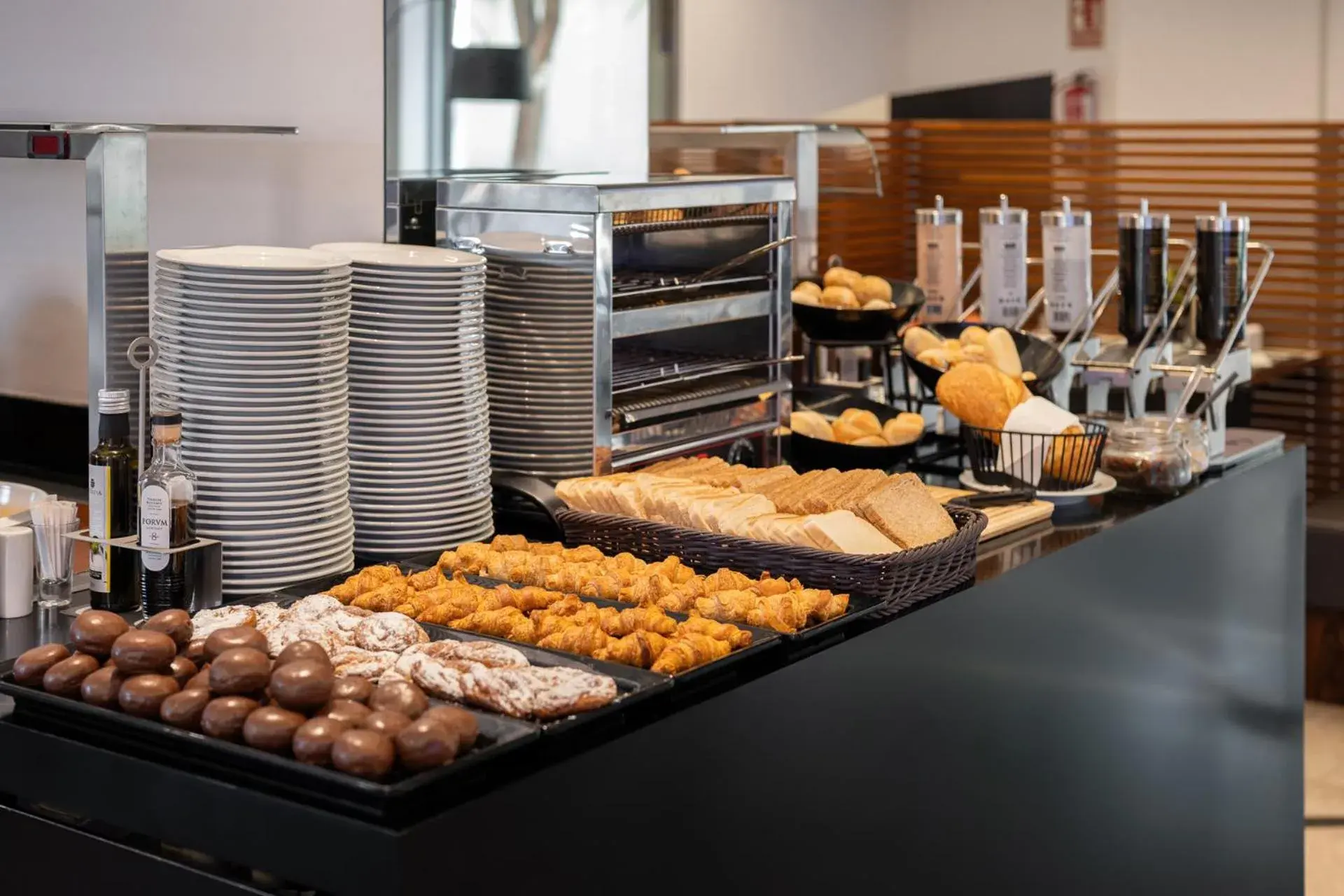 Breakfast in Naitly Barcelona Poblenou Breakfast in Naitly Barcelona Poblenou