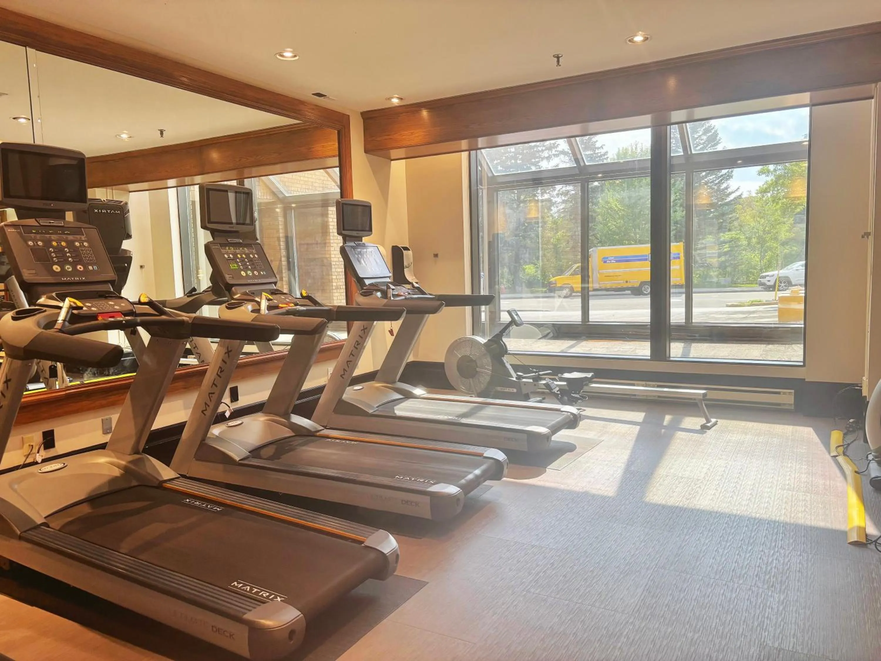 Fitness centre/facilities in Hotel Chateauneuf Gatineau-Ottawa