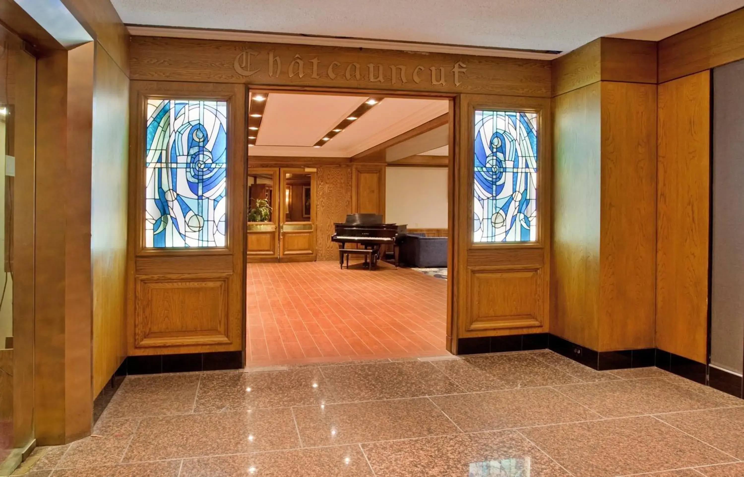 Meeting/conference room in Crowne Plaza Gatineau-Ottawa