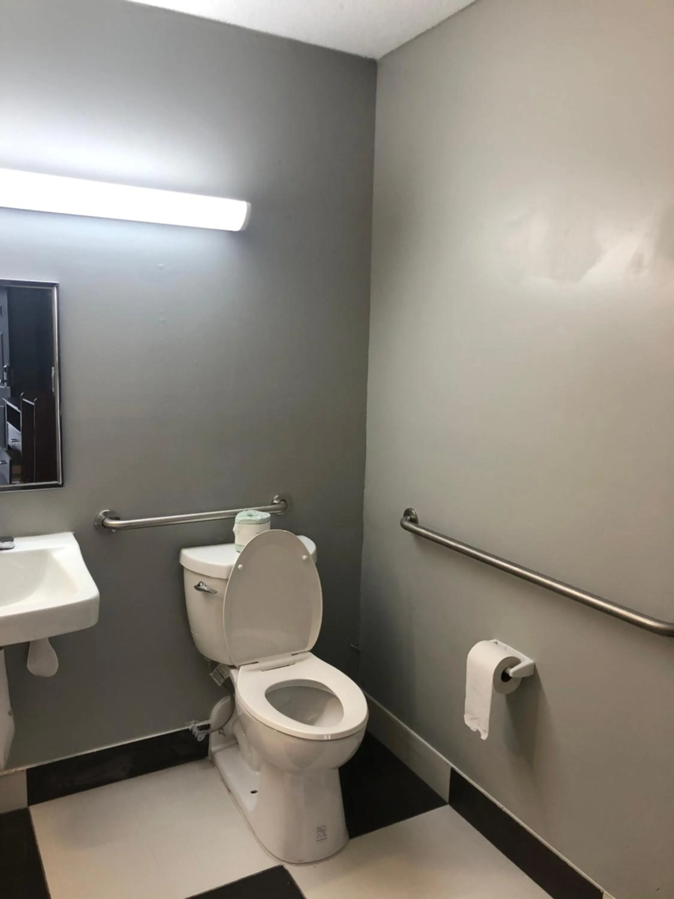 Scottish Inns - Locust Grove