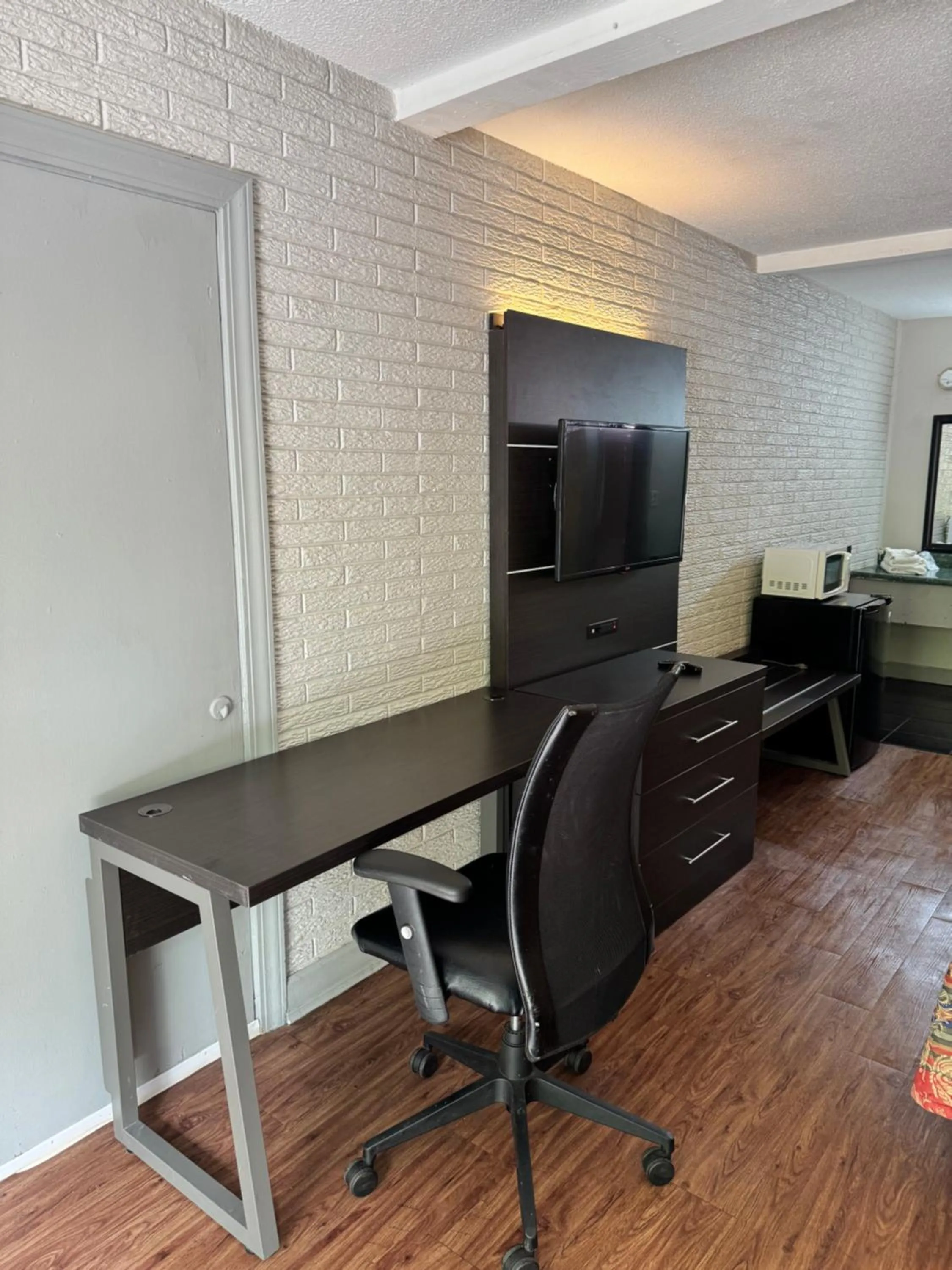 Scottish Inns - Locust Grove