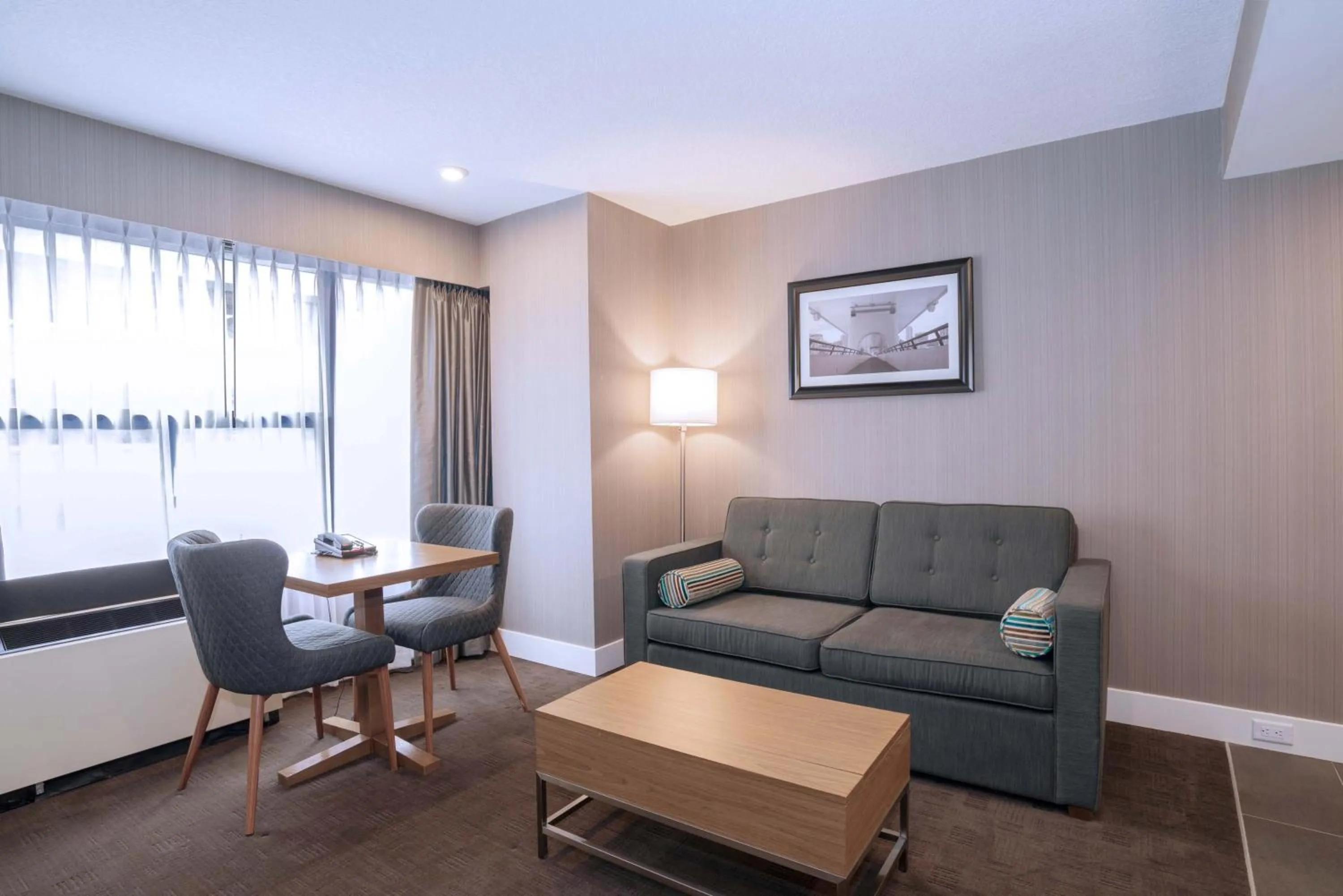 Bedroom in Sandman Signature Calgary Downtown Hotel