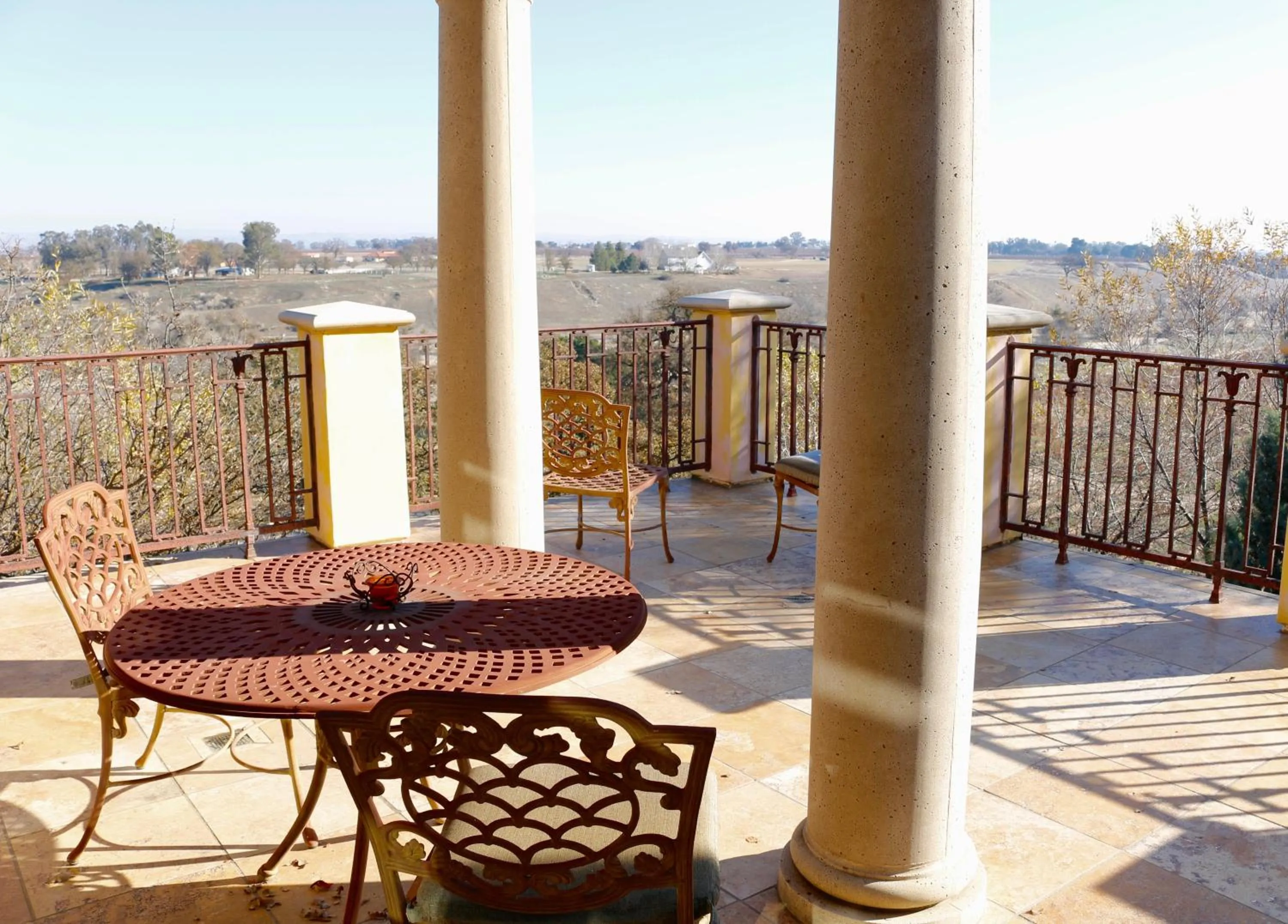 Balcony/Terrace in CaliPaso Winery & Villa