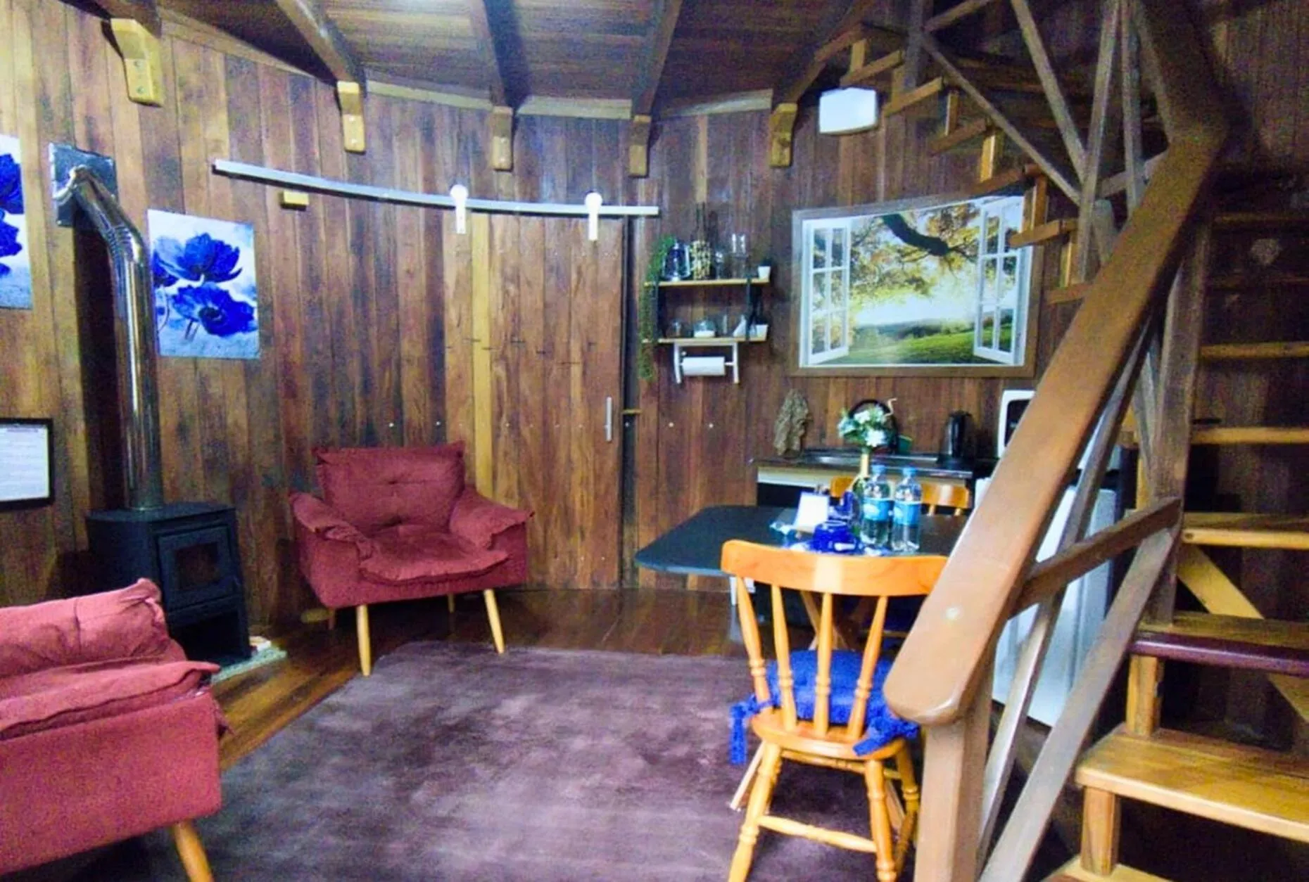 Decorative detail in Chalé Temático em Pipa de Vinho - Parada da Pipa Chalés