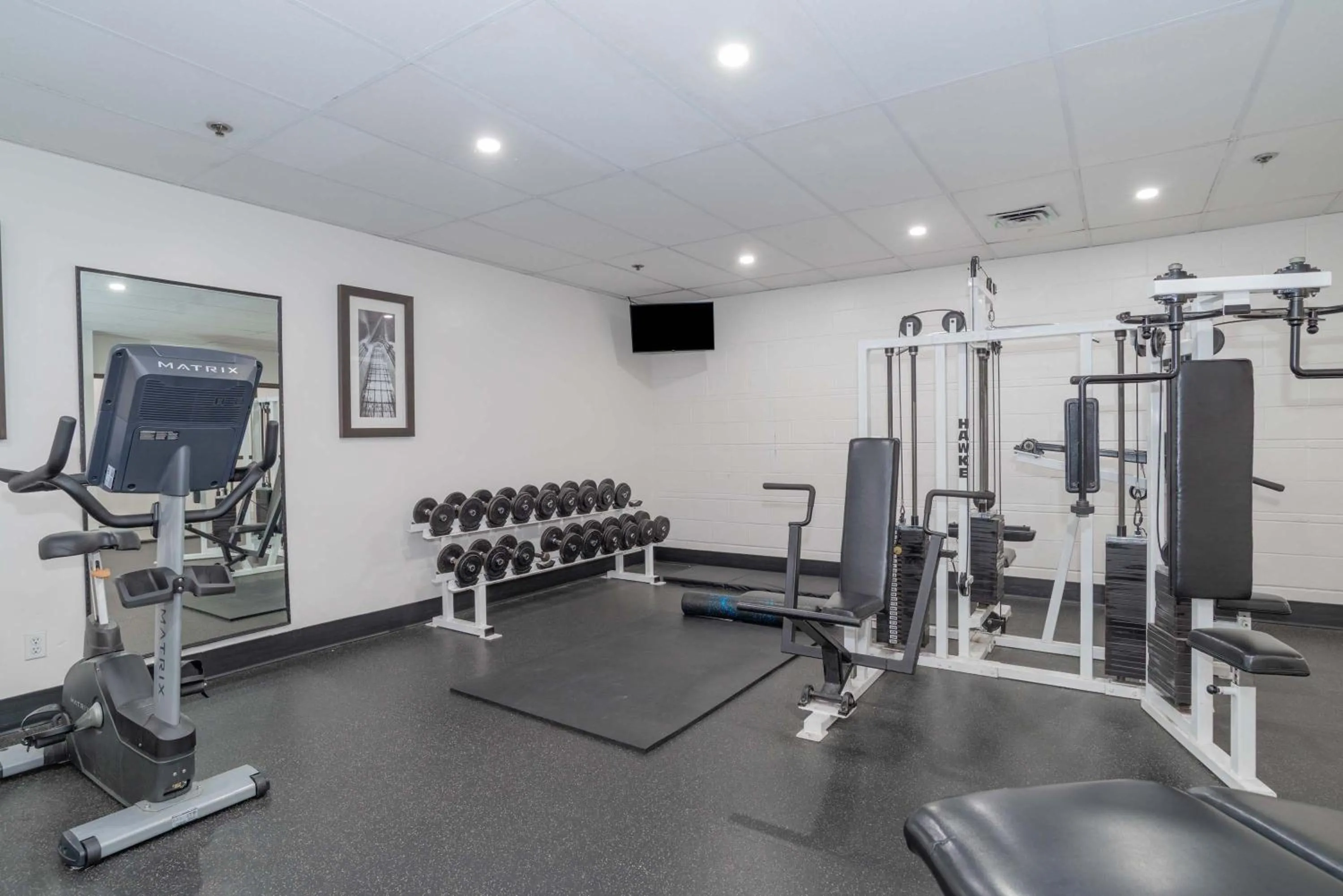 Fitness centre/facilities in Sandman Signature Vancouver Airport Hotel & Resort