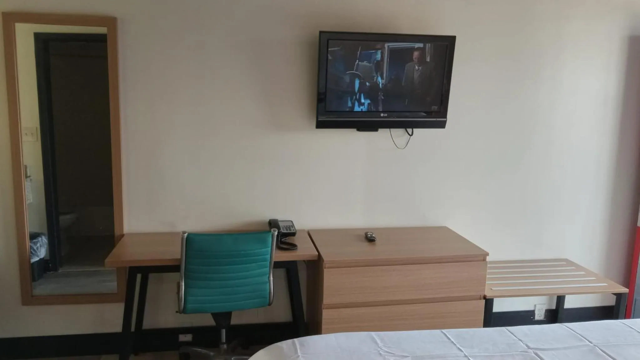 TV and multimedia in Ocean View Inn