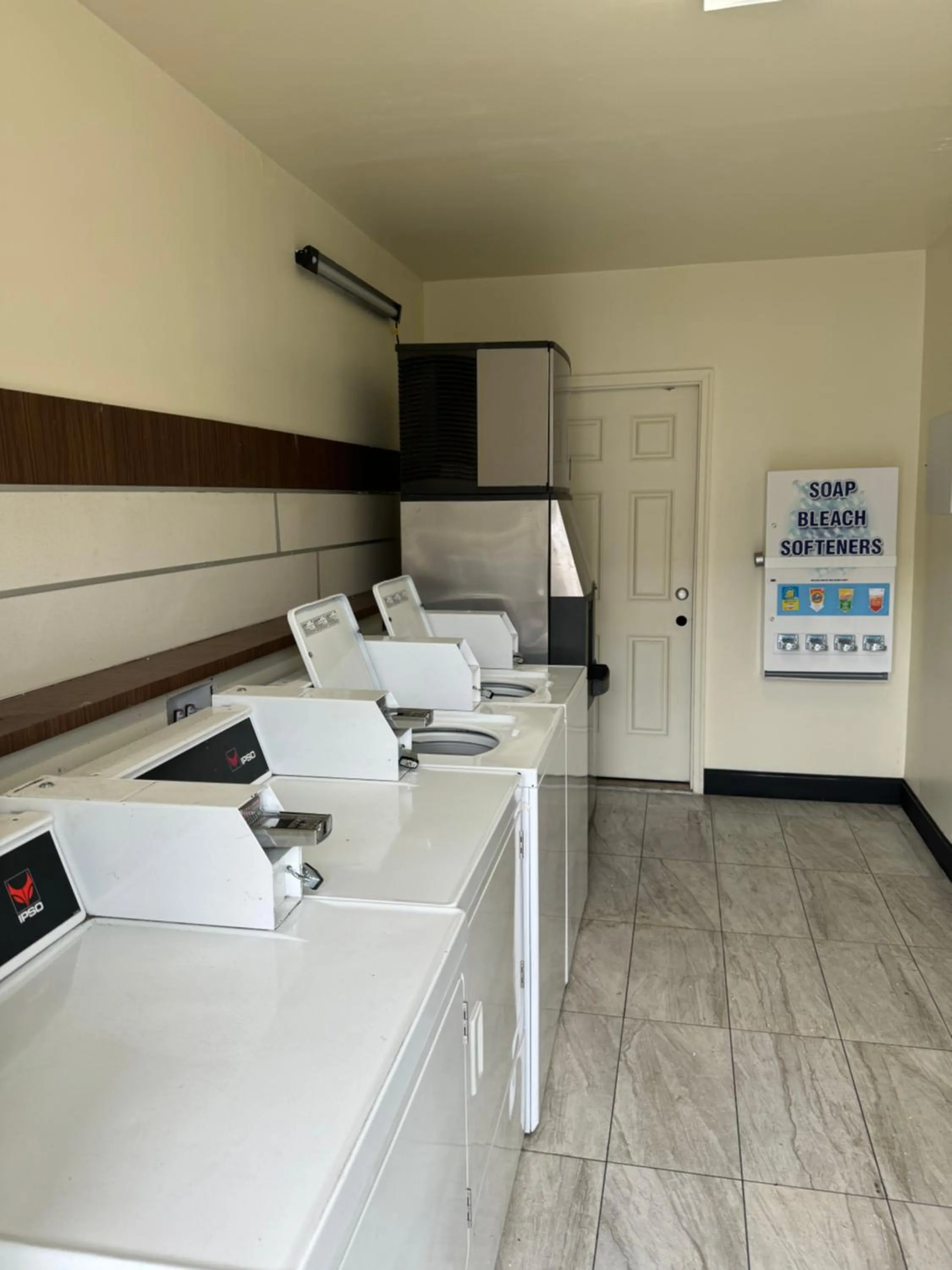 laundry in Ocean View Inn