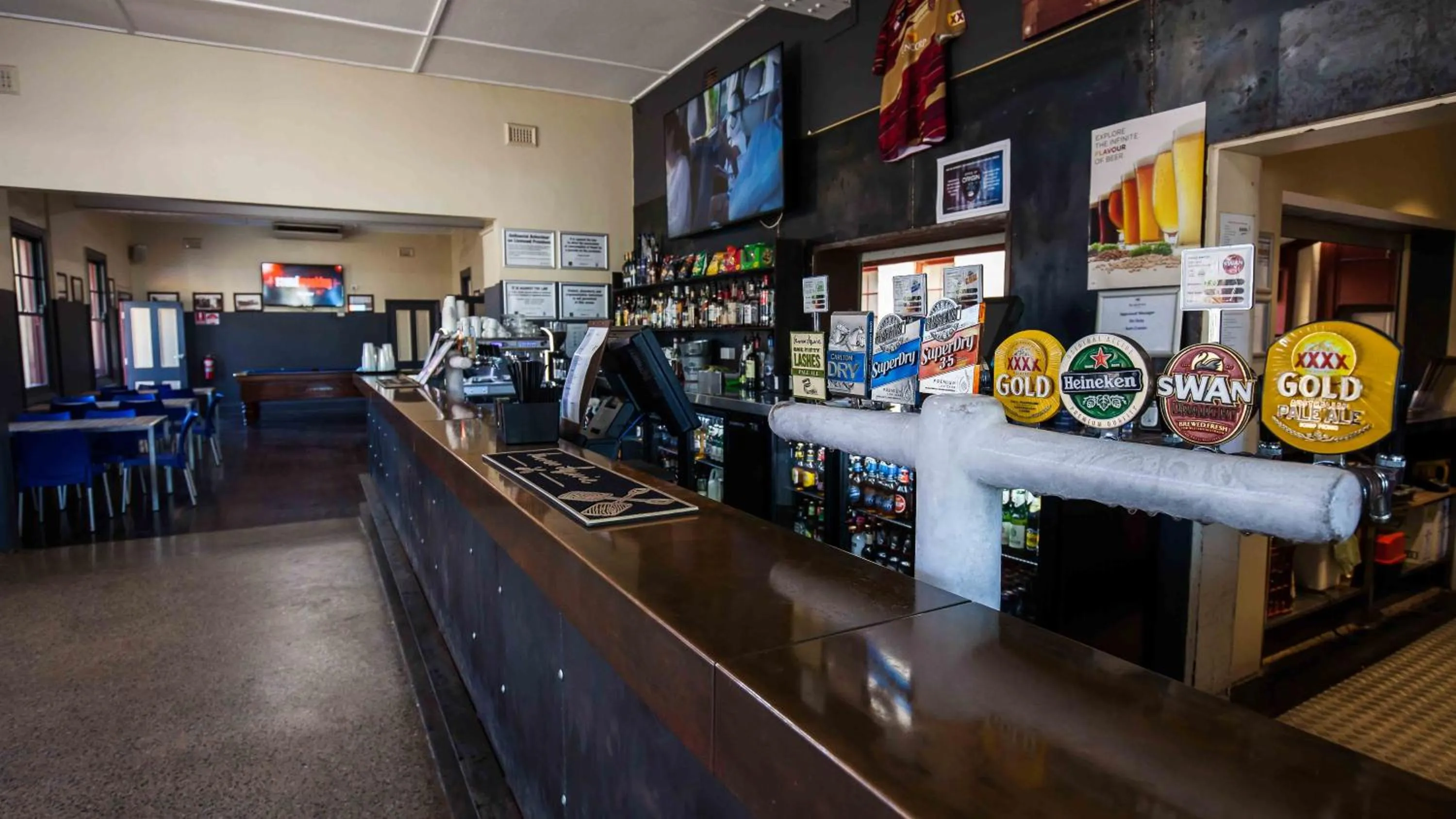 Lounge or bar in Beadon Bay Hotel