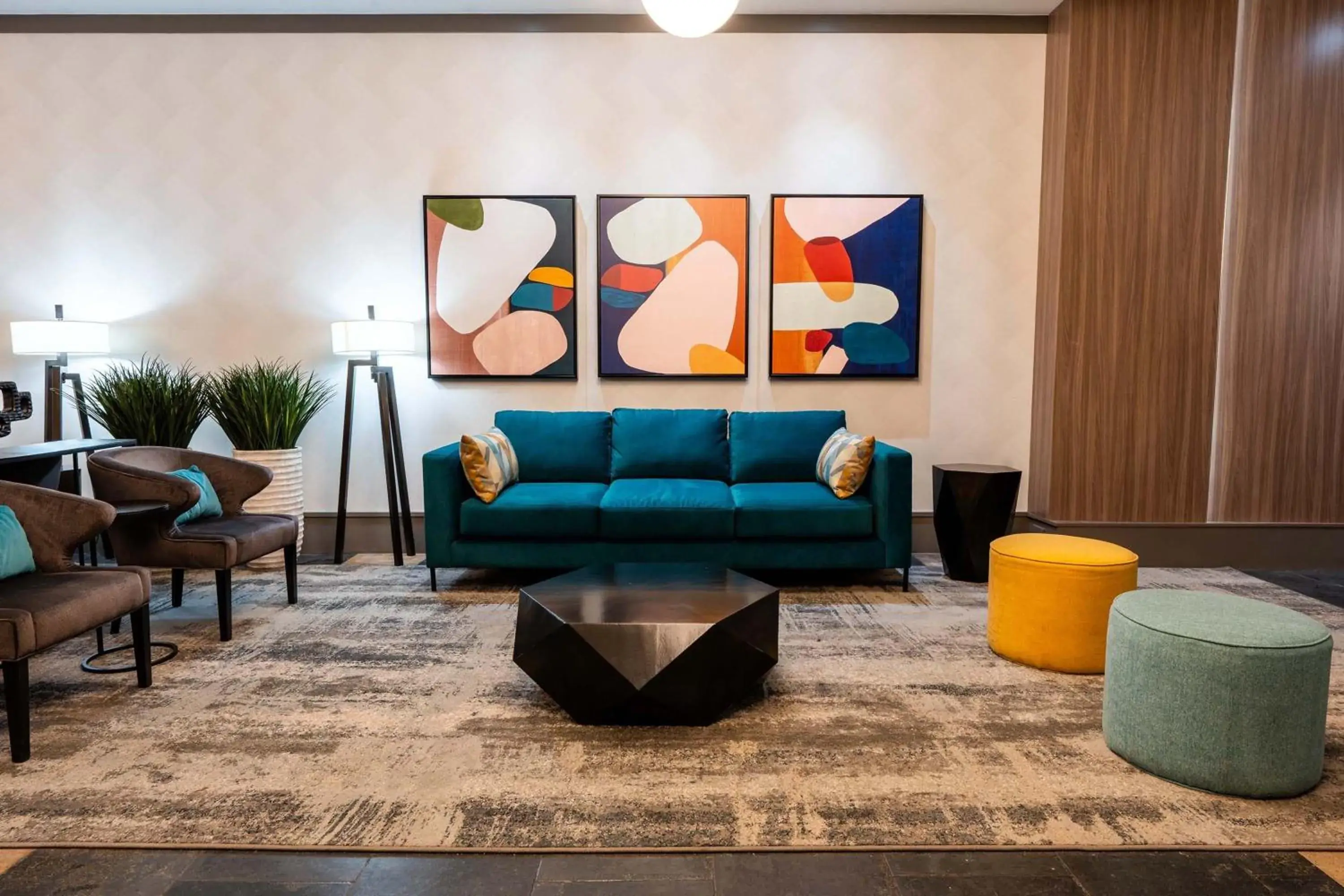 Lobby or reception in Sandman Suites Vancouver on Davie Lobby or reception in Sandman Suites Vancouver on Davie