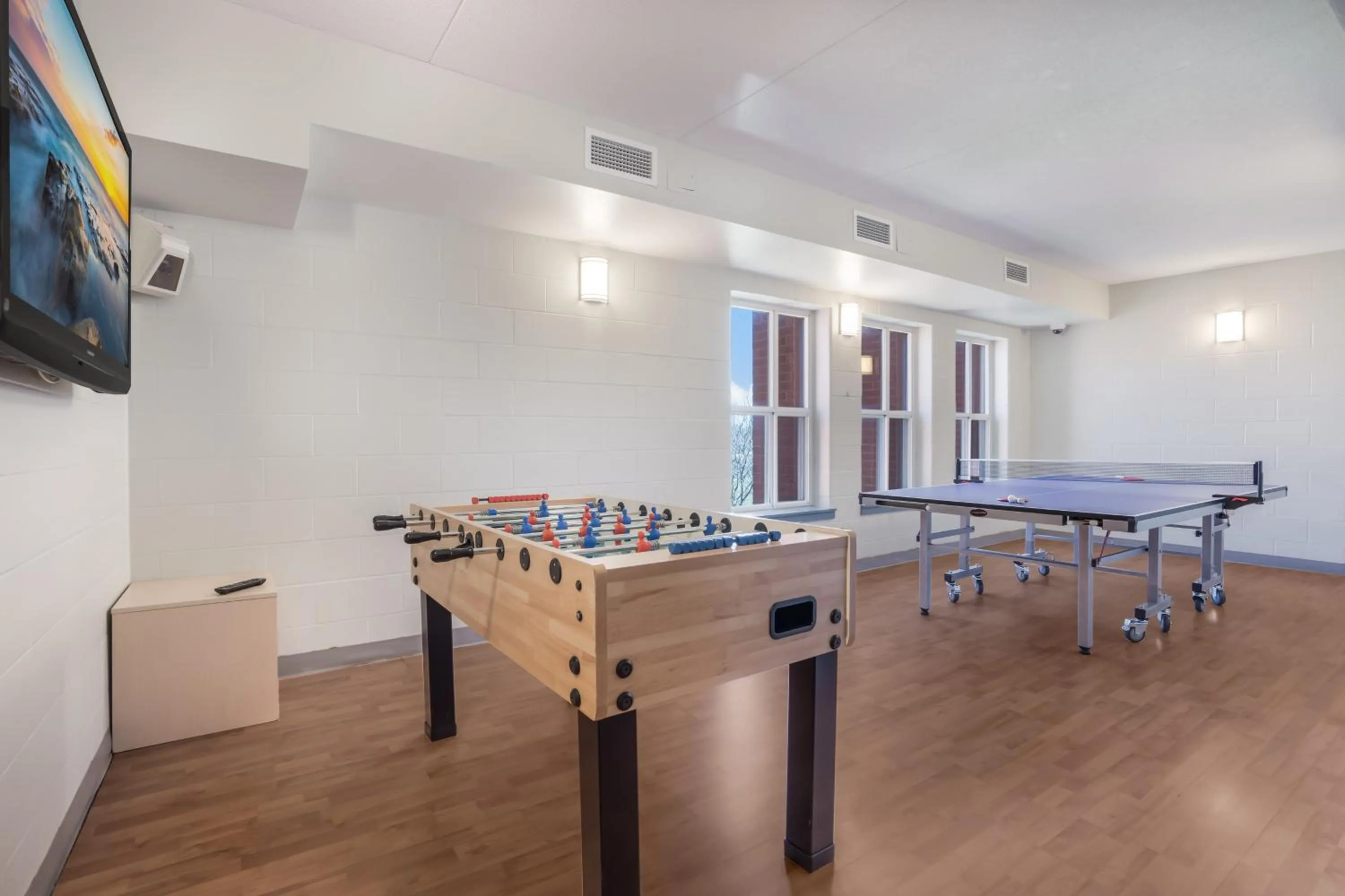 Game Room in Residence & Conference Centre - Welland