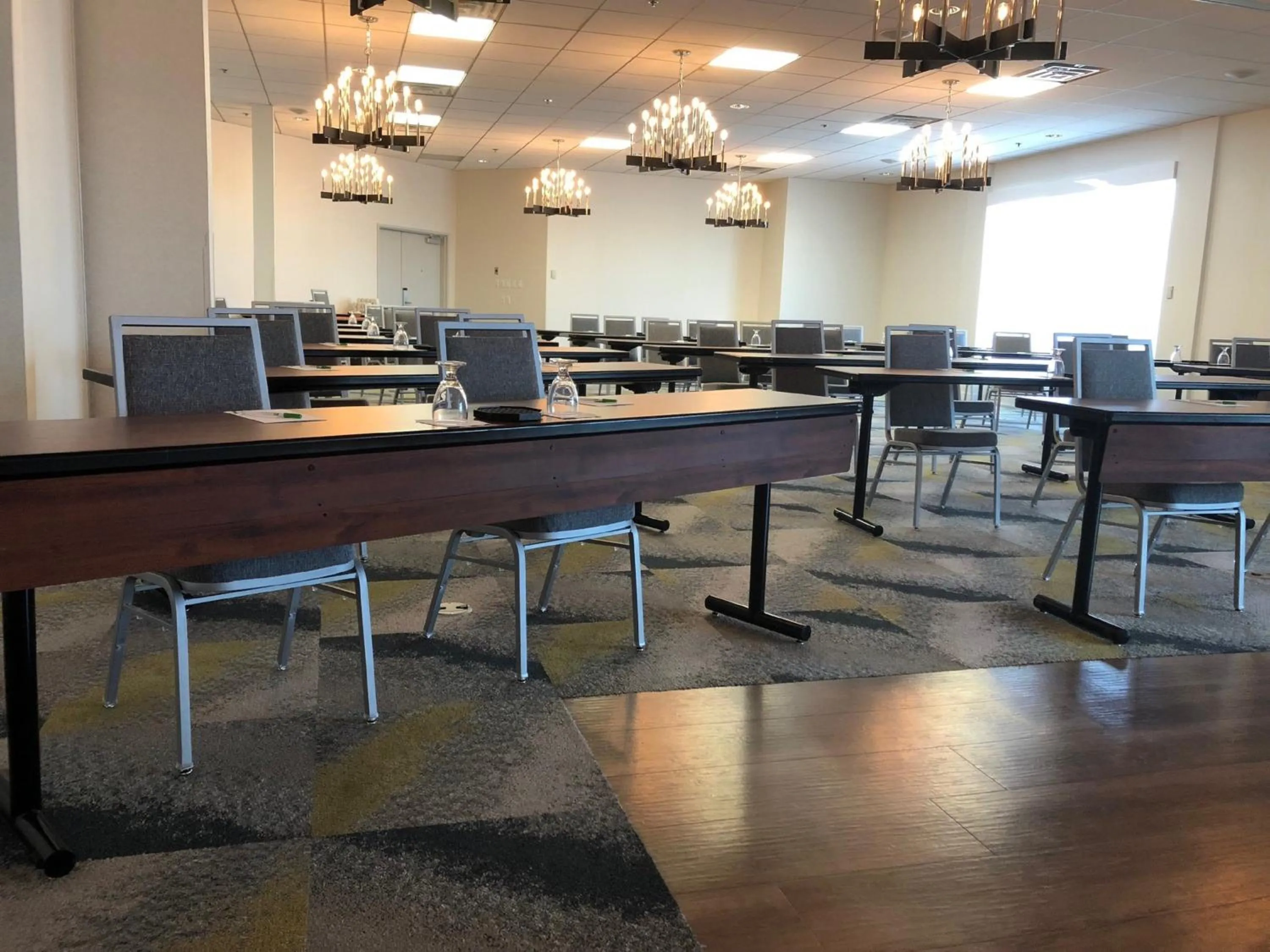 Meeting/conference room in Holiday Inn Montreal Longueuil by IHG