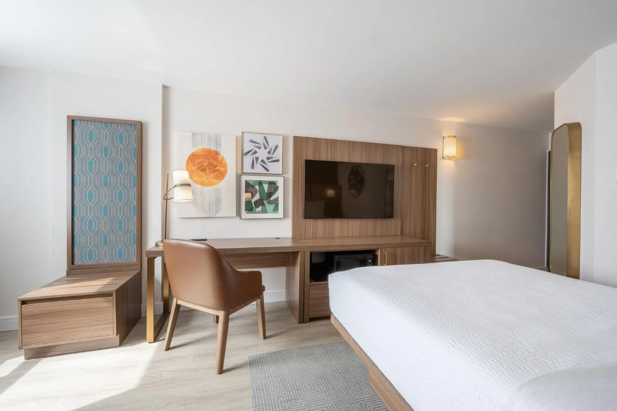 Photo of the whole room, Bed in Holiday Inn & Suites Winnipeg Downtown by IHG