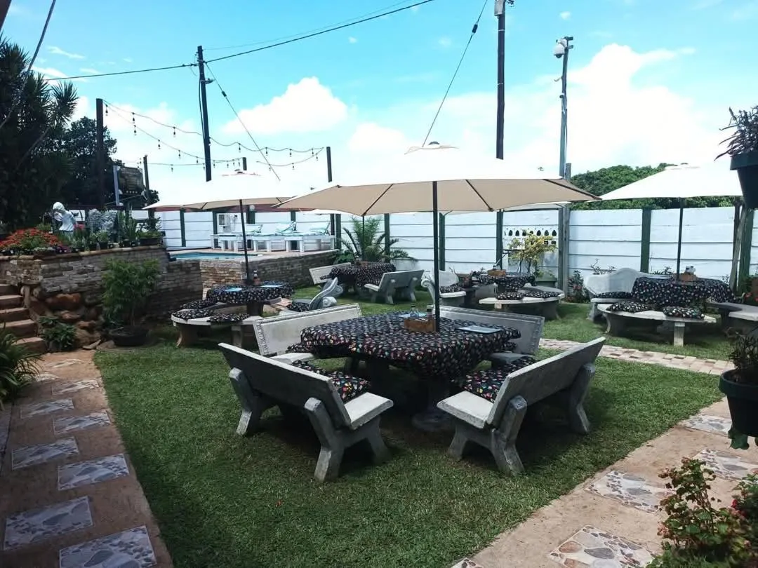 Queensburgh B&B or Self Catering