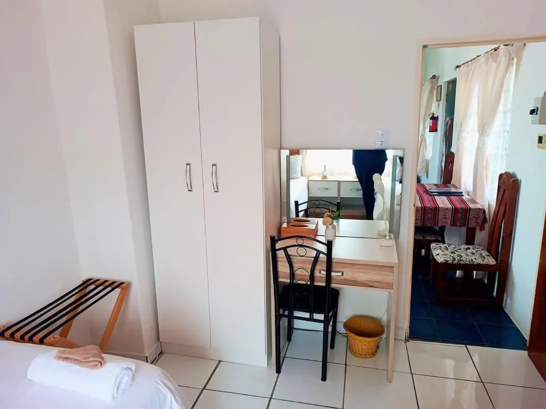 Bed in Queensburgh B&B or Self Catering