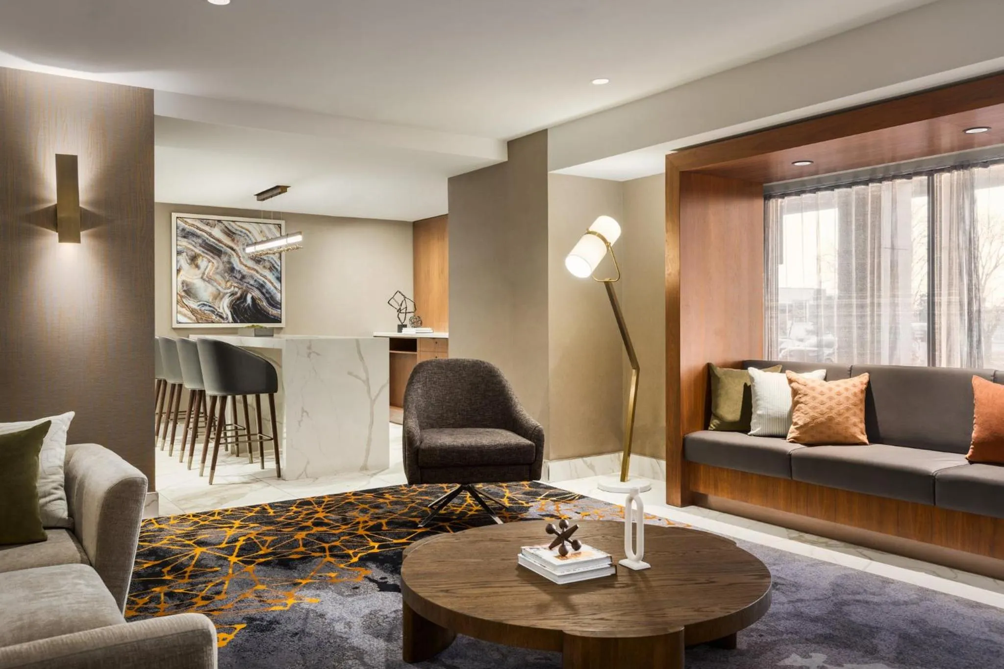 Lobby or reception in Crowne Plaza Toronto Airport by IHG