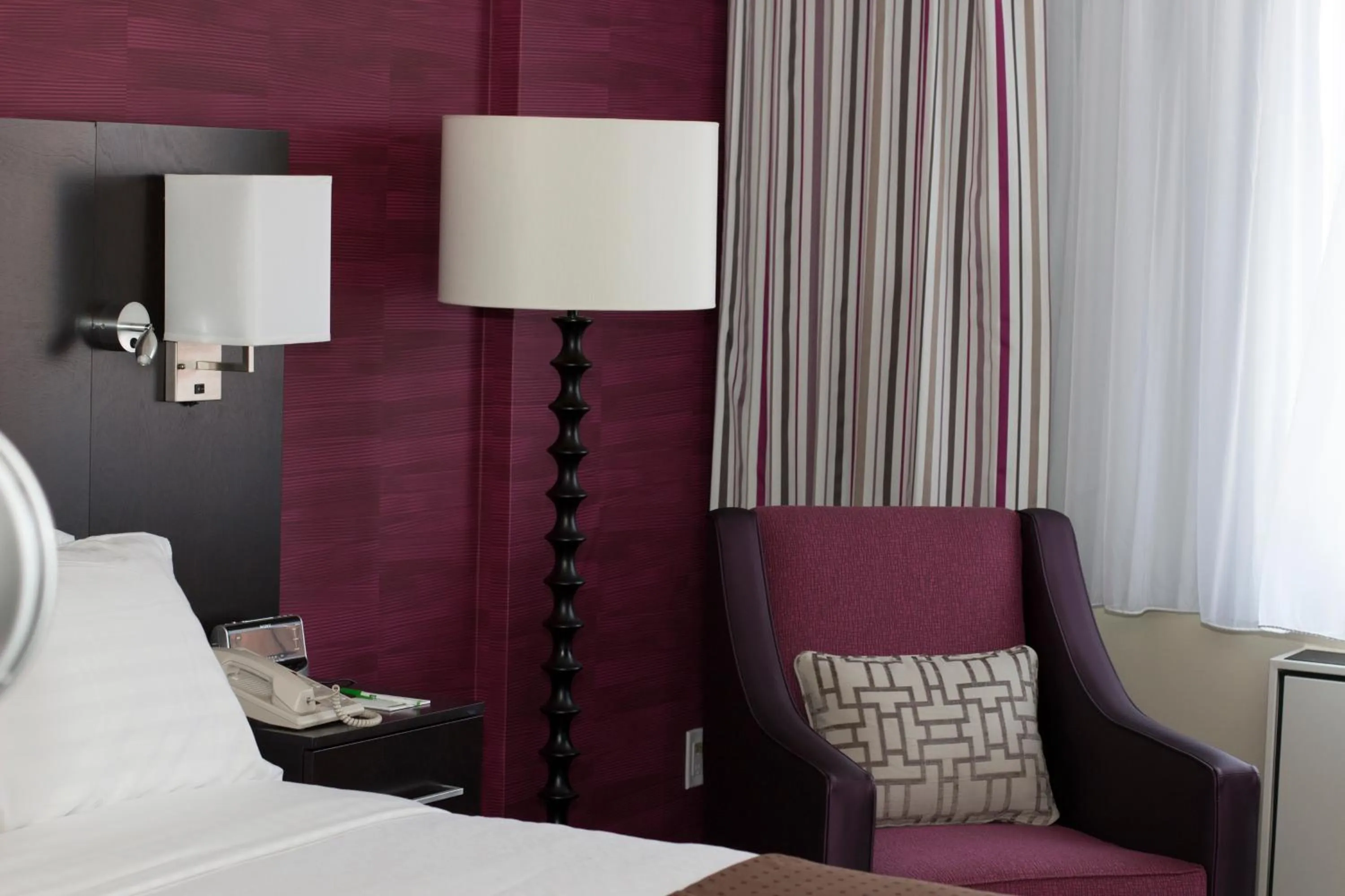 Seating area, Bed in Holiday Inn Toronto International Airport by IHG