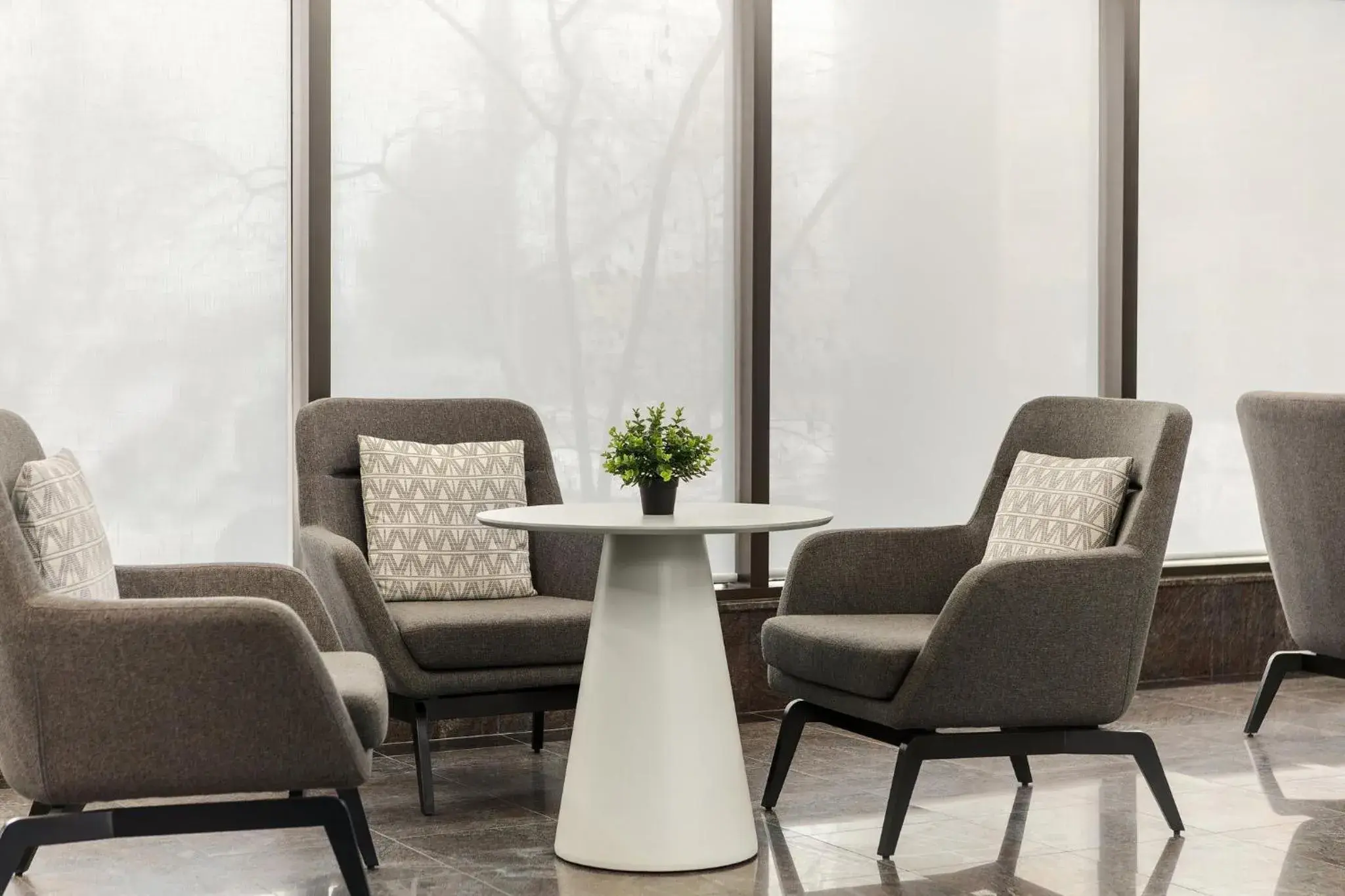 Property building in Holiday Inn Oakville Centre by IHG Property building in Holiday Inn Oakville Centre by IHG