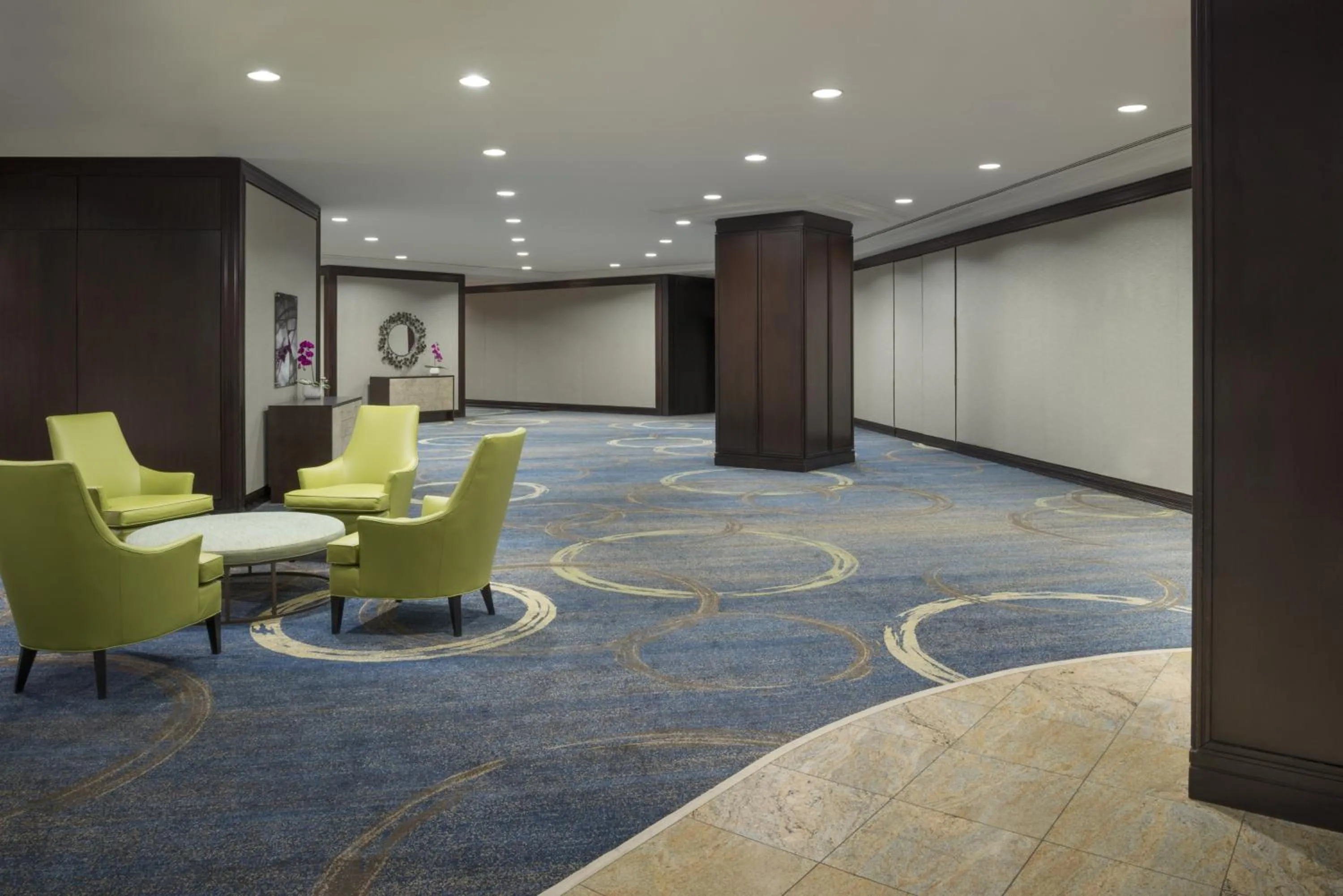 Meeting/conference room in InterContinental Toronto Centre by IHG