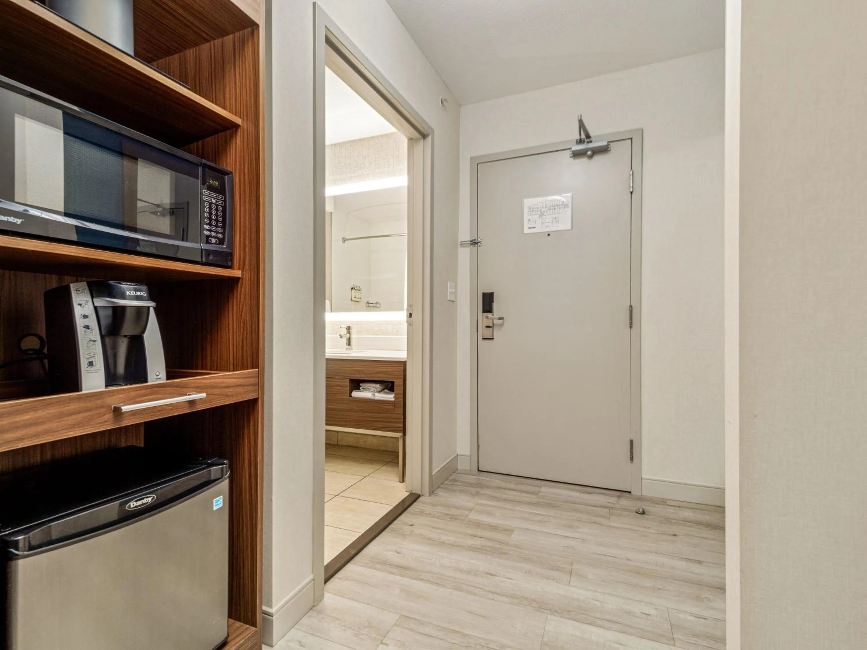 Photo of the whole room in Holiday Inn Express & Suites Medicine Hat by IHG