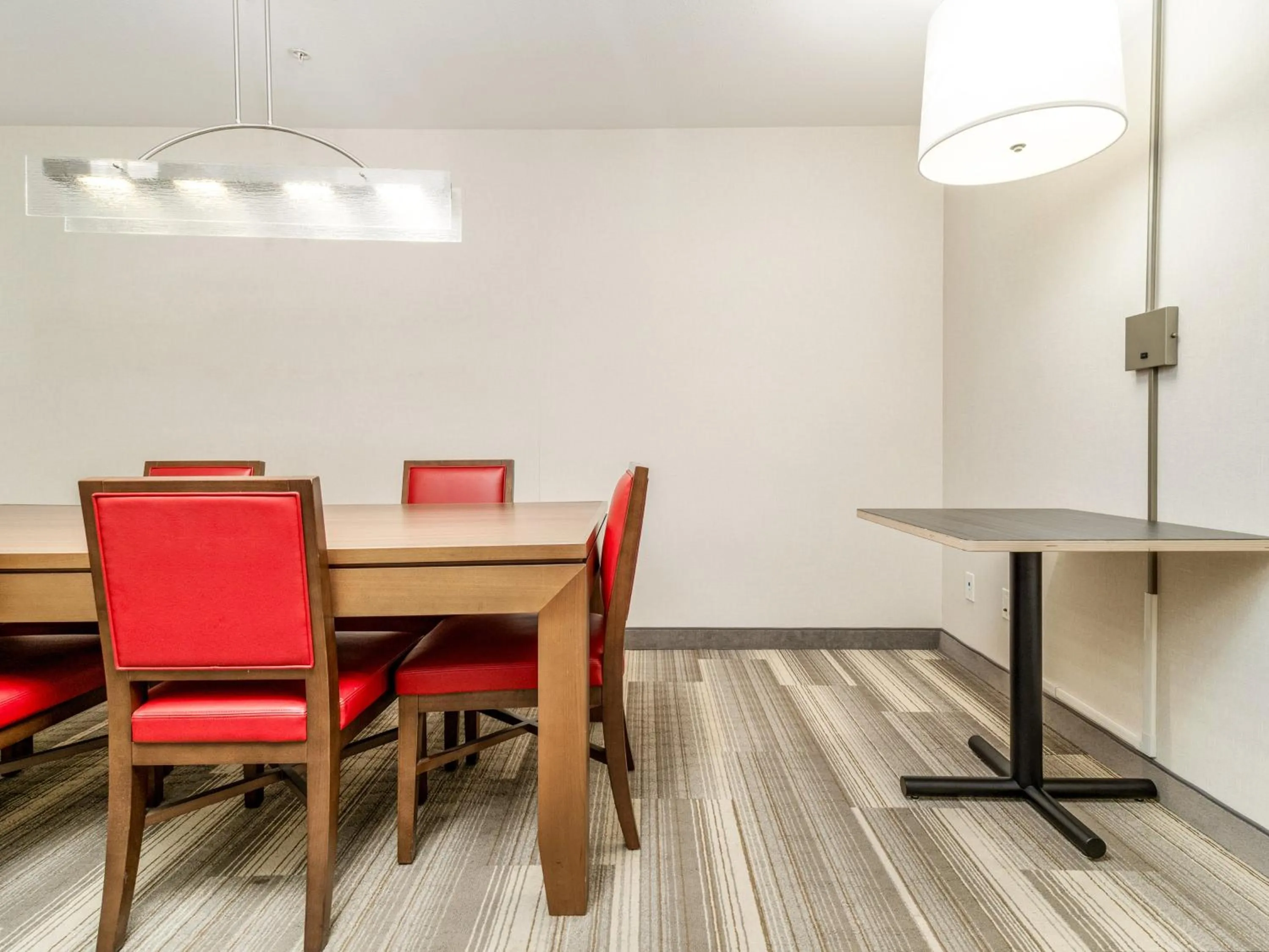 Photo of the whole room in Holiday Inn Express & Suites Medicine Hat by IHG