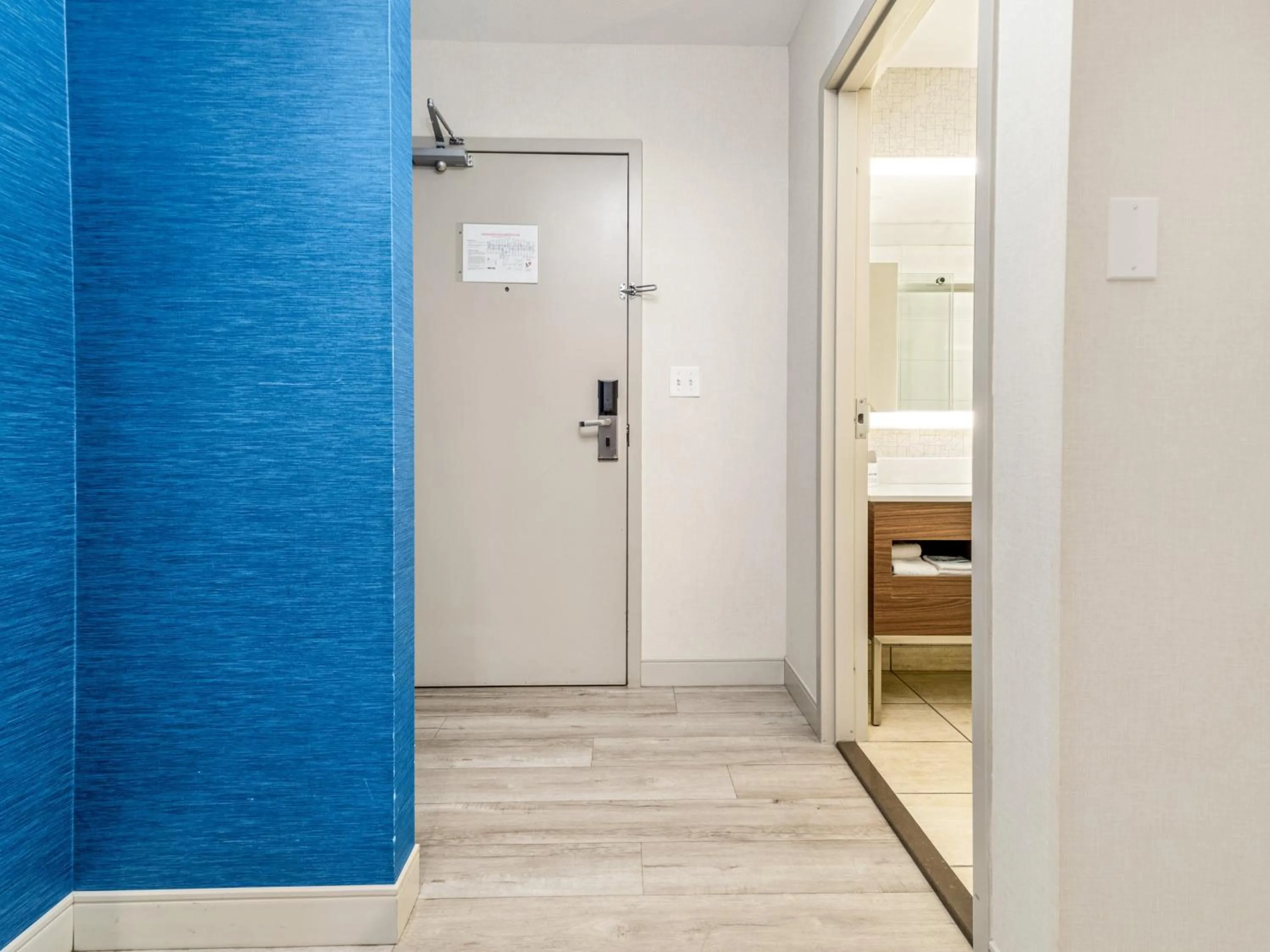 Photo of the whole room in Holiday Inn Express & Suites Medicine Hat by IHG