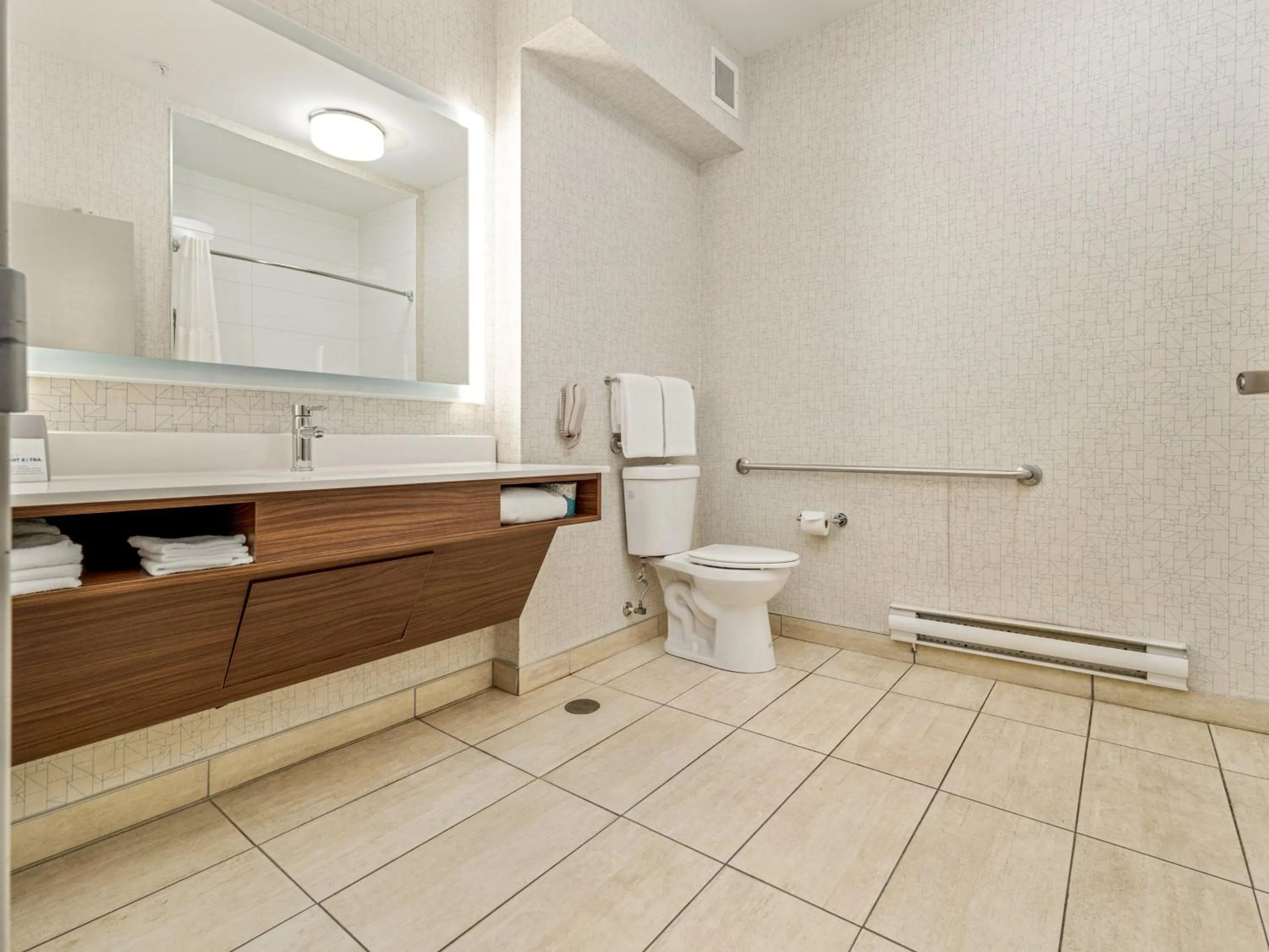 Photo of the whole room in Holiday Inn Express & Suites Medicine Hat by IHG